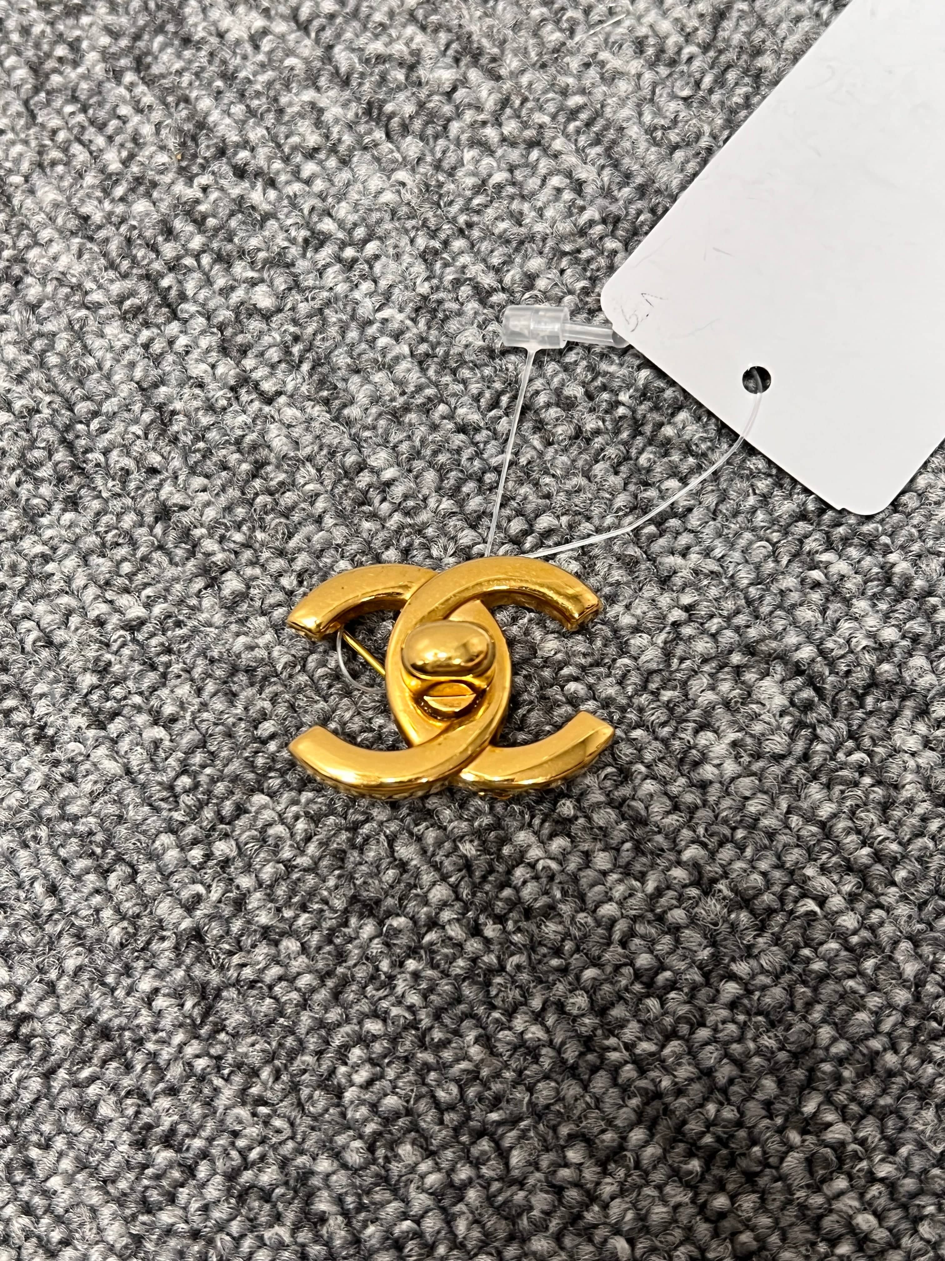 CHANEL CHANEL GP Coco Mark Brooch B07116Z5GV