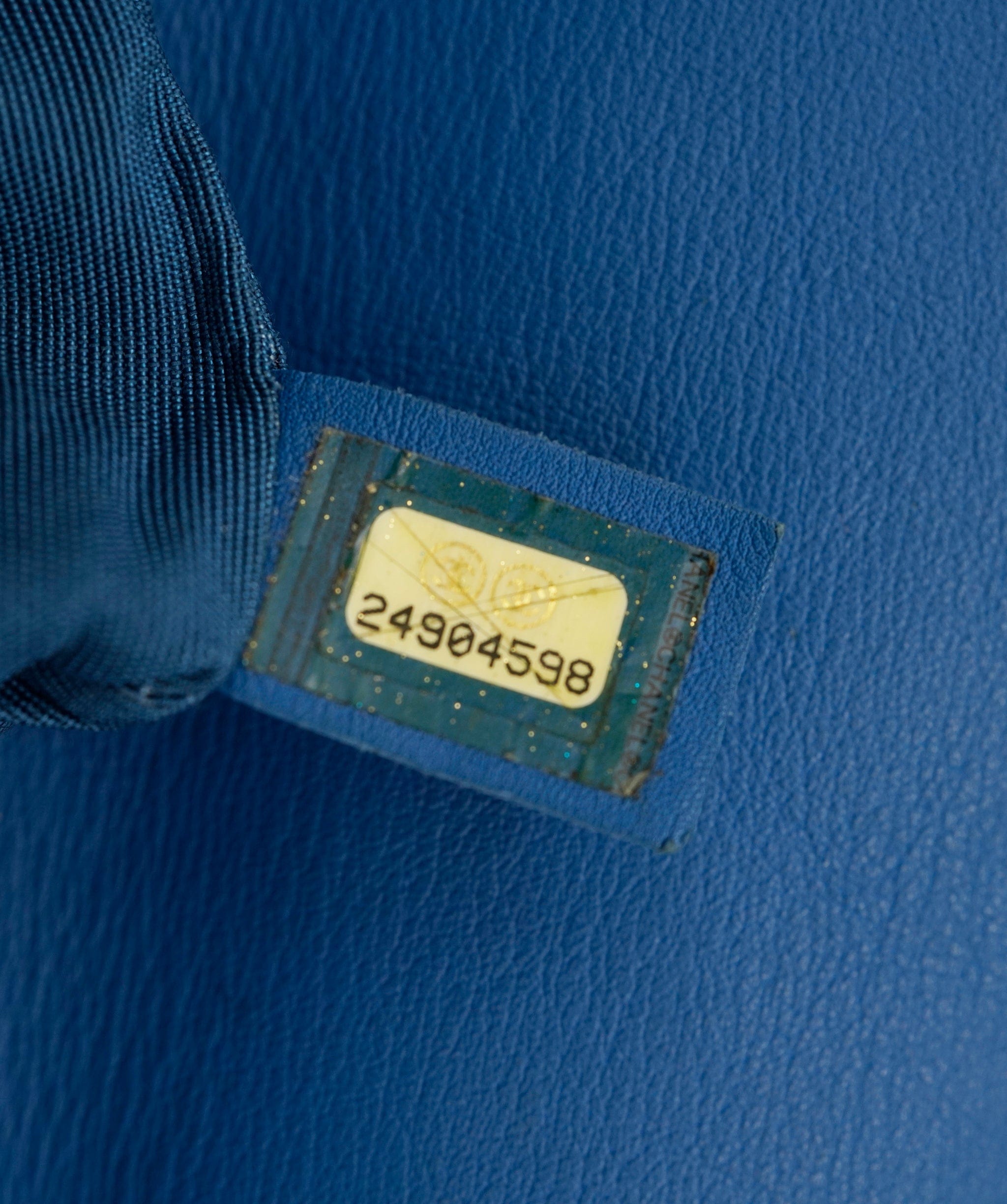 Chanel Chanel large pochette, blue, chevrons, with card and dustbag, excellent conditions AKL0045