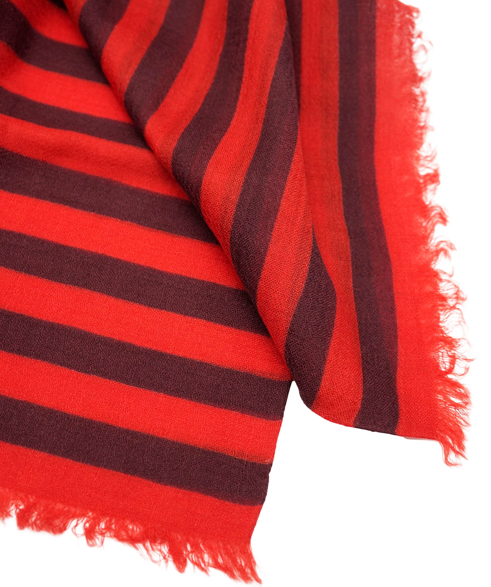 Chanel Chanel long scarf pink with lines, excellents conditions DXBS3772