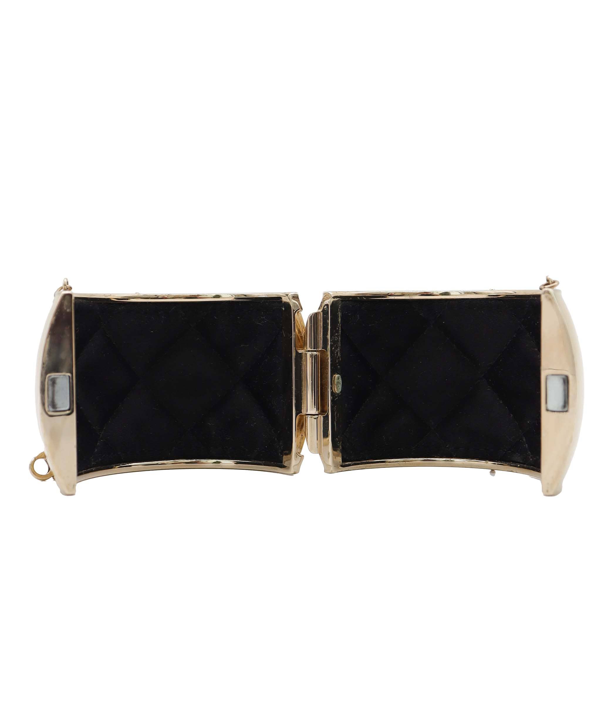 Chanel CHANEL PARIS VENISE STARBURST CUFF BRACELET CREAM ASC7319