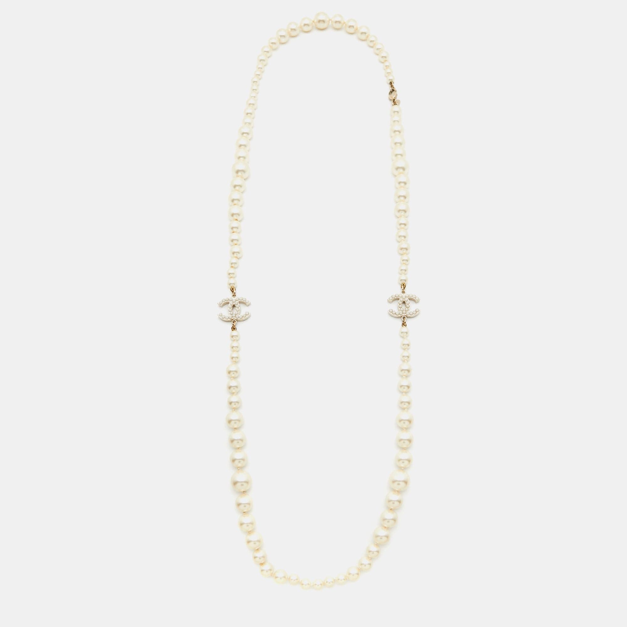 Chanel Chanel Pearl Necklace ASCLC2459
