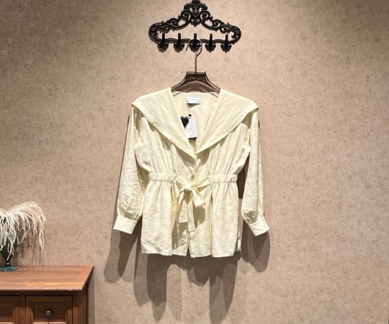 Chanel Chanel silk dress with all-over logo print in pale yellow / Size 36 / 99% new, no washing label / 42846 SYCF42846