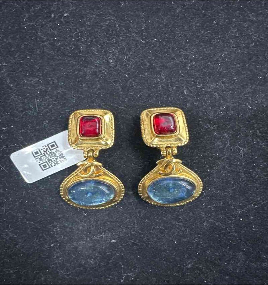 Chanel CHANEL square red and blue glass clip-on earrings CG512029