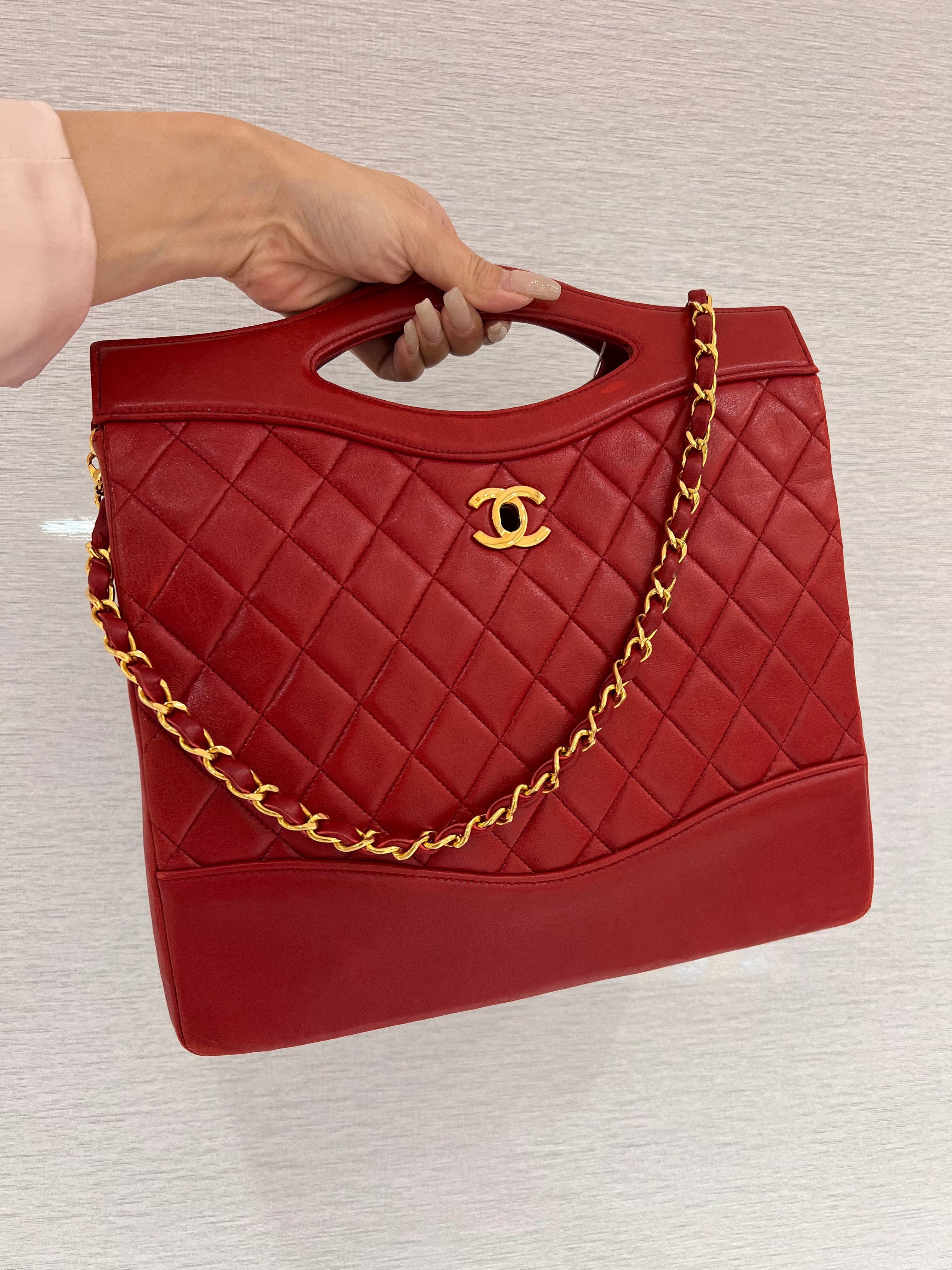 Chanel Chanel Vintage 31 Tote Red Lambskin GHW #1019405 SKC8240H