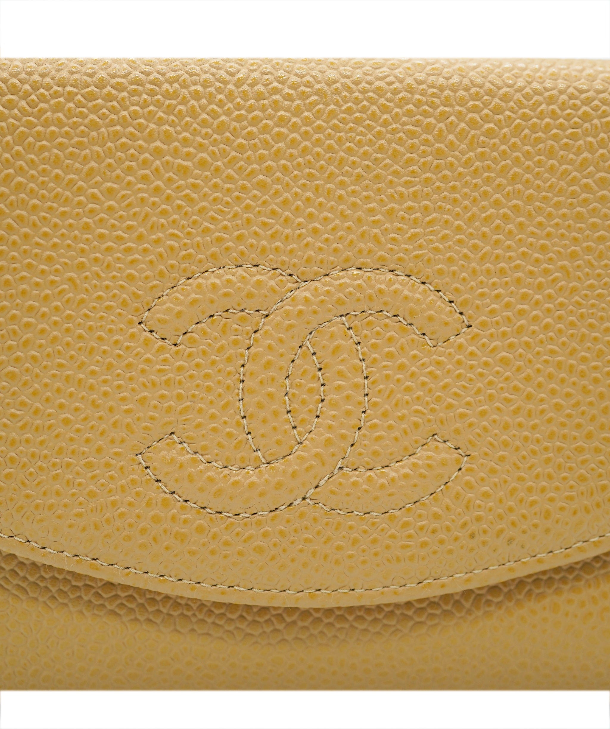 Chanel CHANEL VINTAGE BIFOLD COMPACT WALLET BEIGE DBXS3575