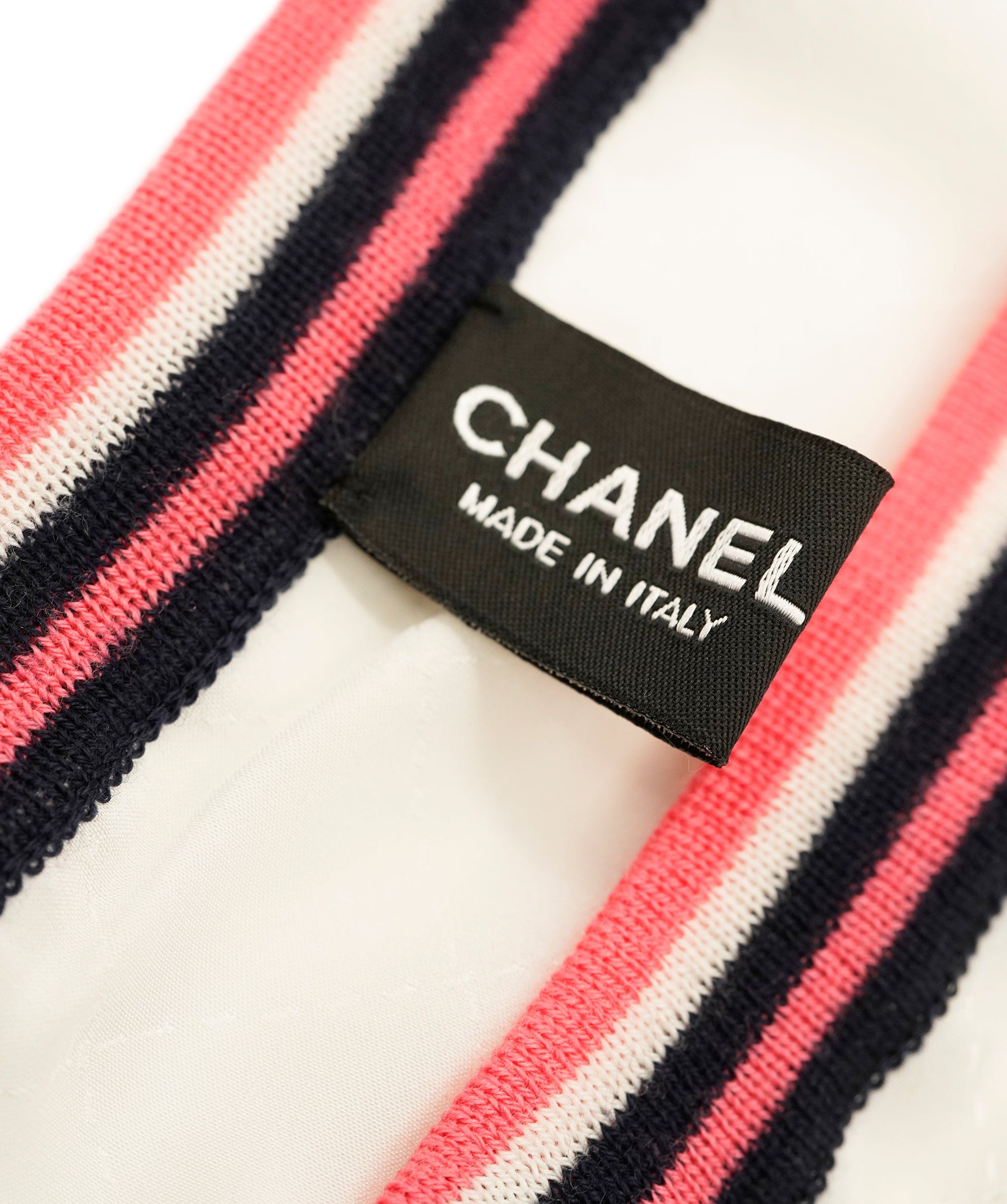 Chanel Chanel White Pink Navy Silk & Wool Trim CC Stole ALC2312