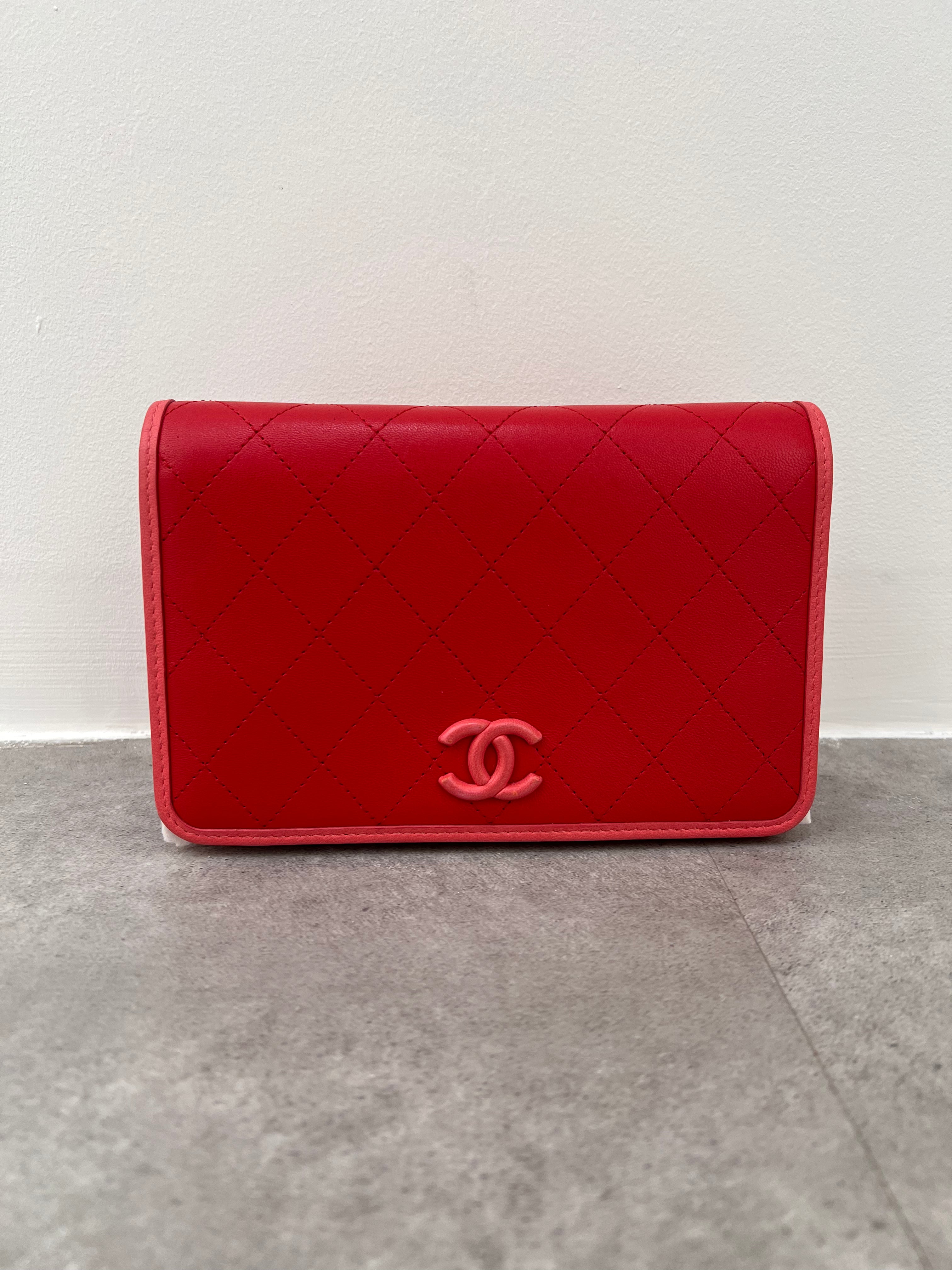 Chanel Chanel WOC Red / Pink Lambskin #27466148 SKCH4068