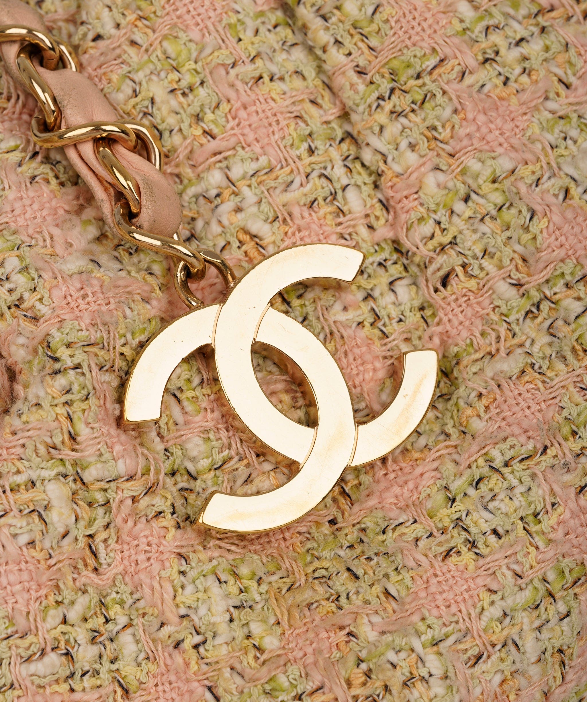 Chanel Chanel Basket tweed beige bag - APC0028