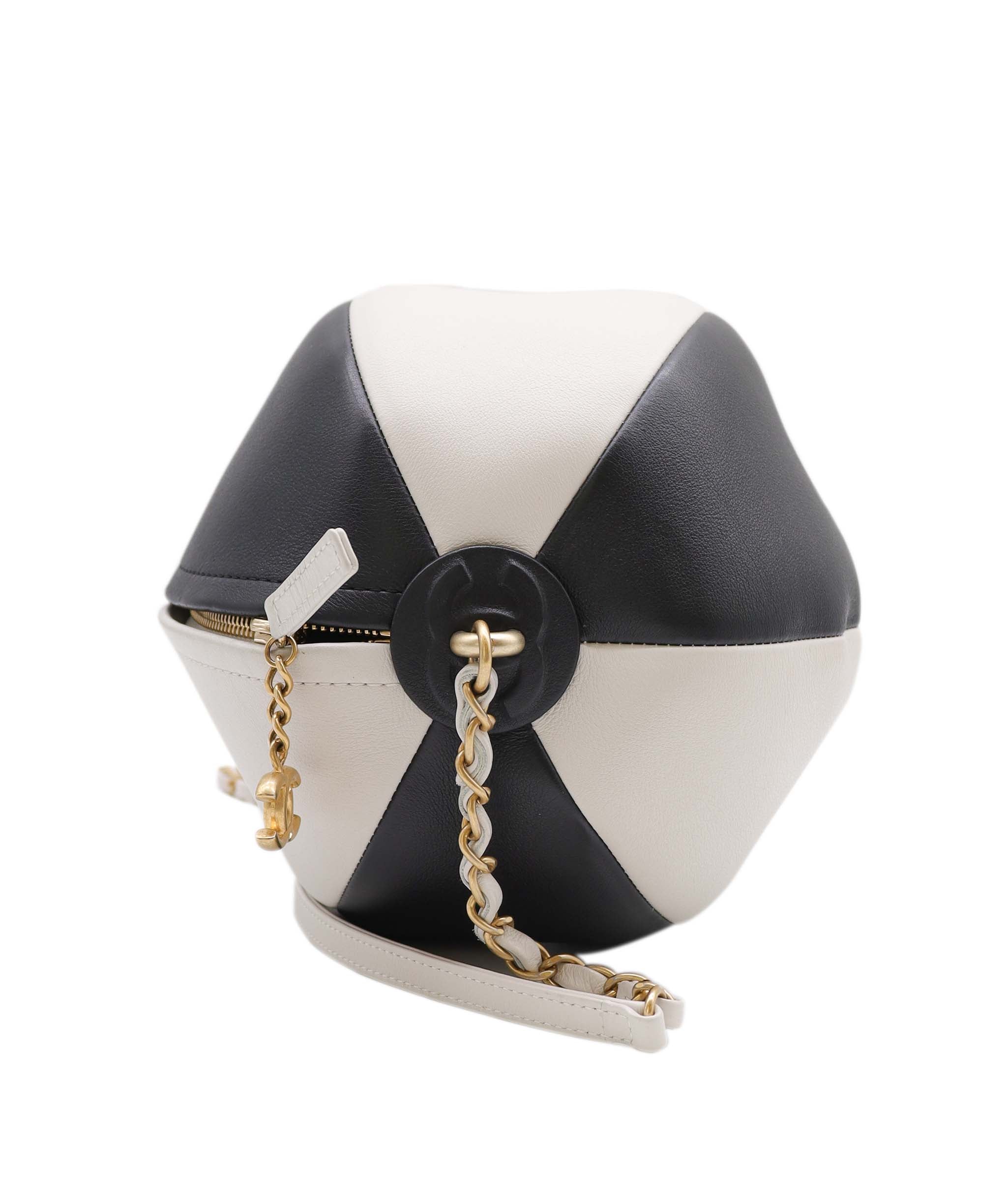 Chanel CHANEL beach ball Chain Shoulder Bag DXBS3472