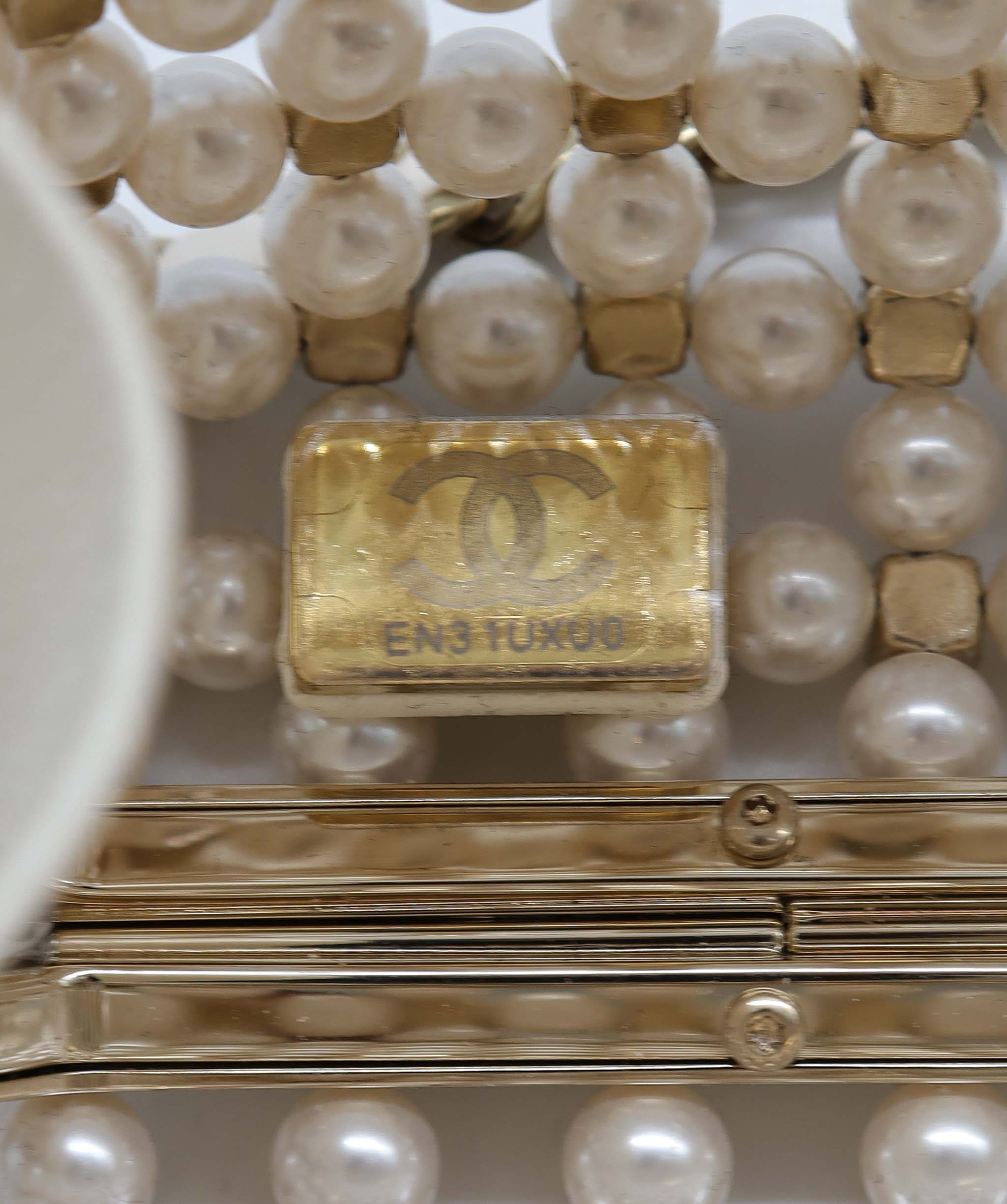 Chanel Chanel Caged Pearl Minaudiere Black White - DXBS2525