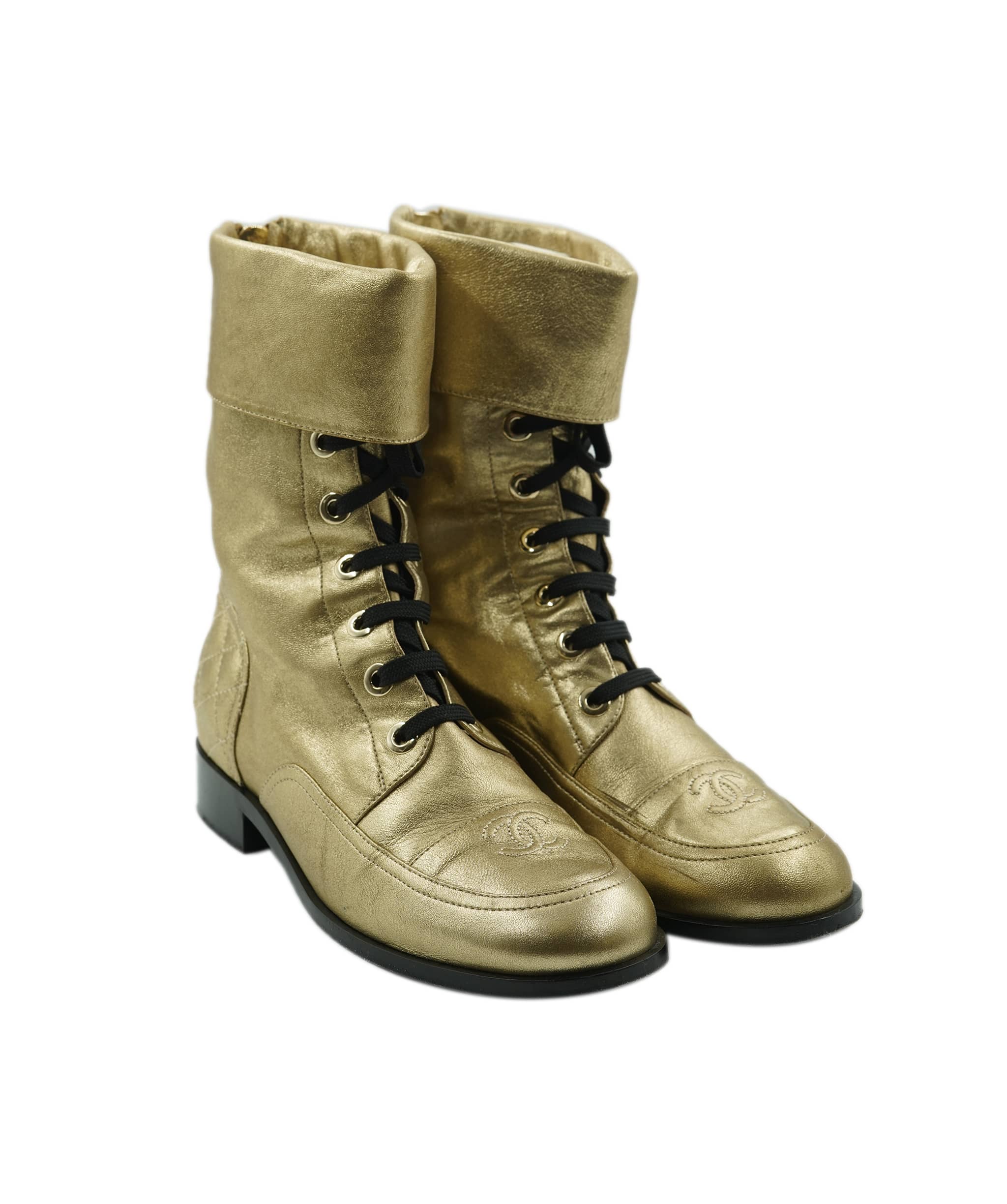 Chanel Chanel calf boot gold AKC0778