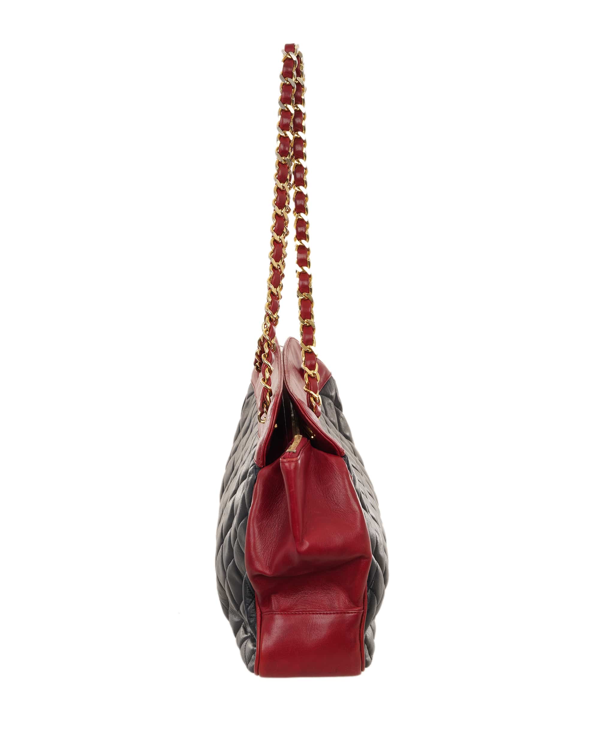 Chanel Chanel Chanel Bicolor Shoulder Bag Red/Navy - NAVY ALC4161
