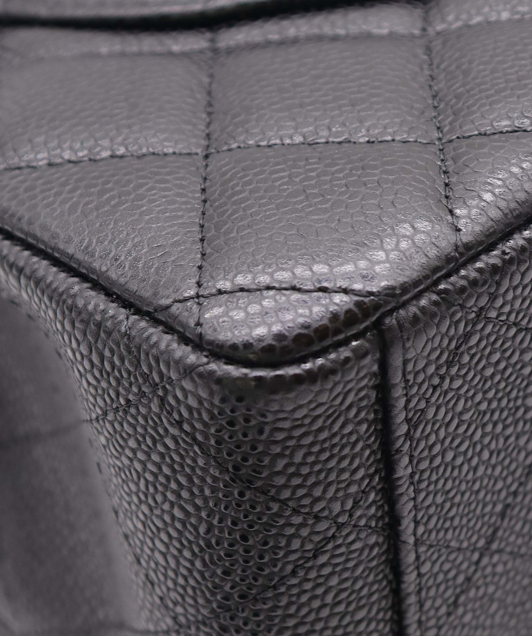 CHANEL Chanel Classic Flap Bag AGC3013