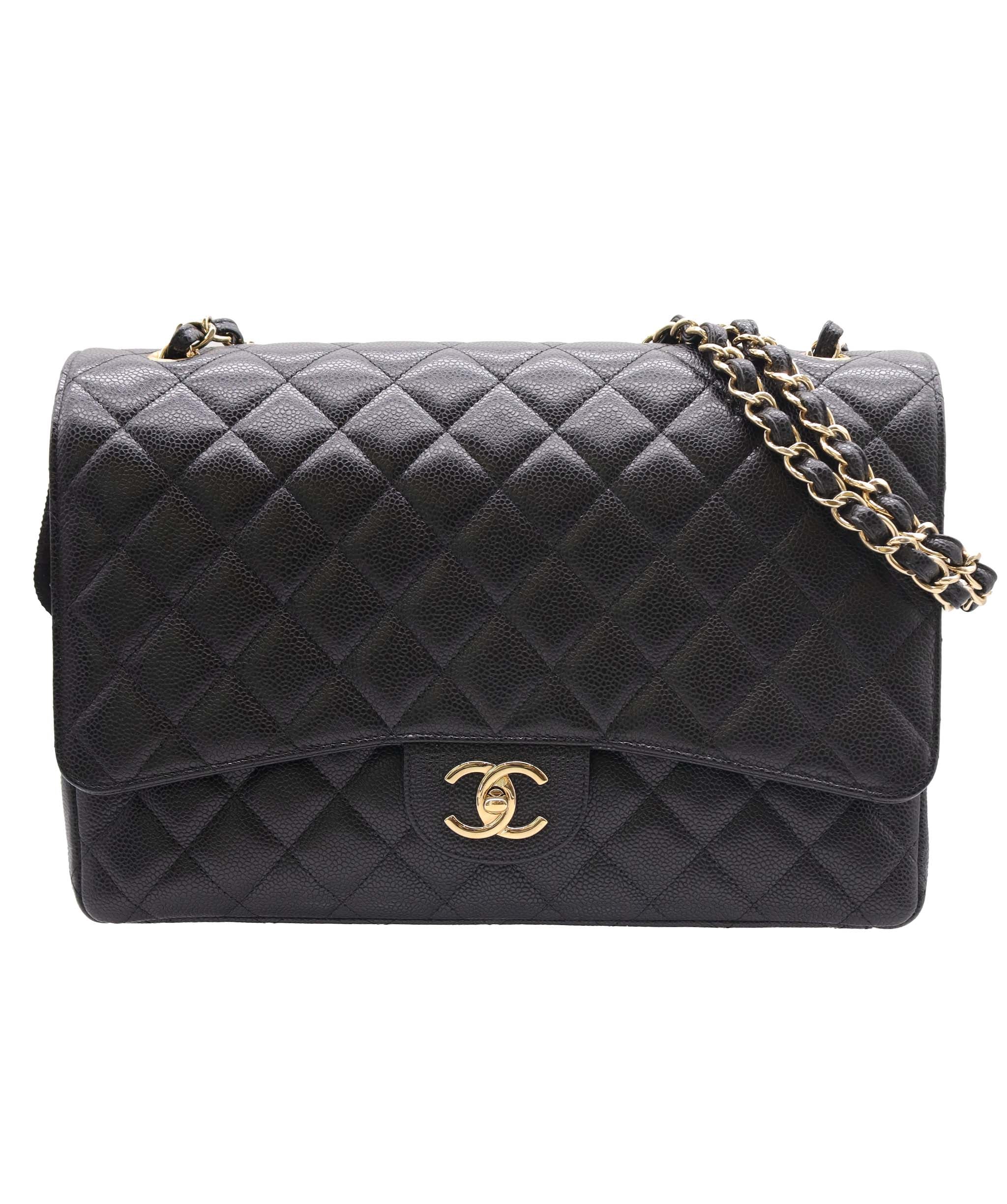 CHANEL Chanel Classic Flap Bag AGC3013