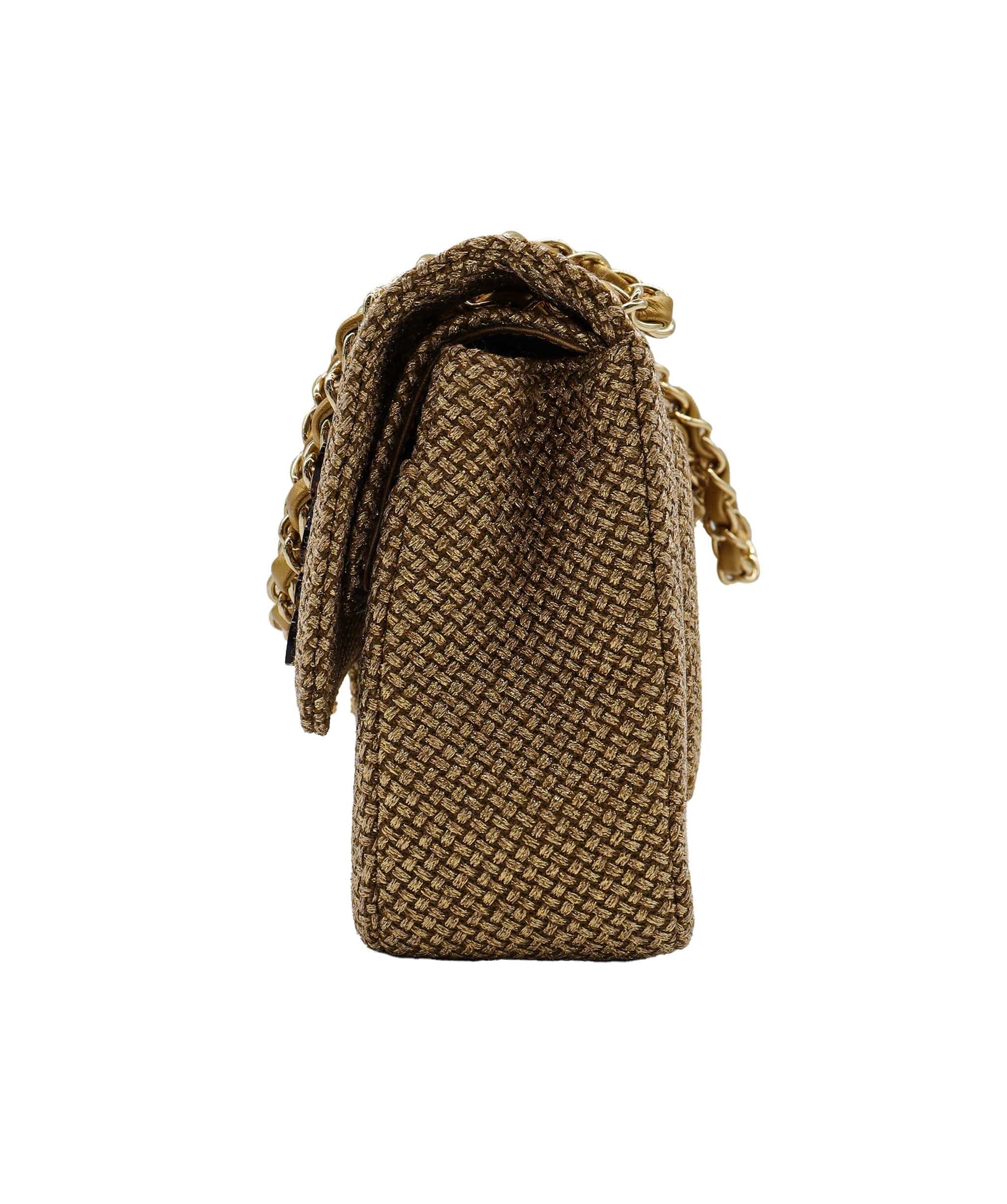 Chanel Chanel Cross Body Bag WB5999 Gold DXBS2666