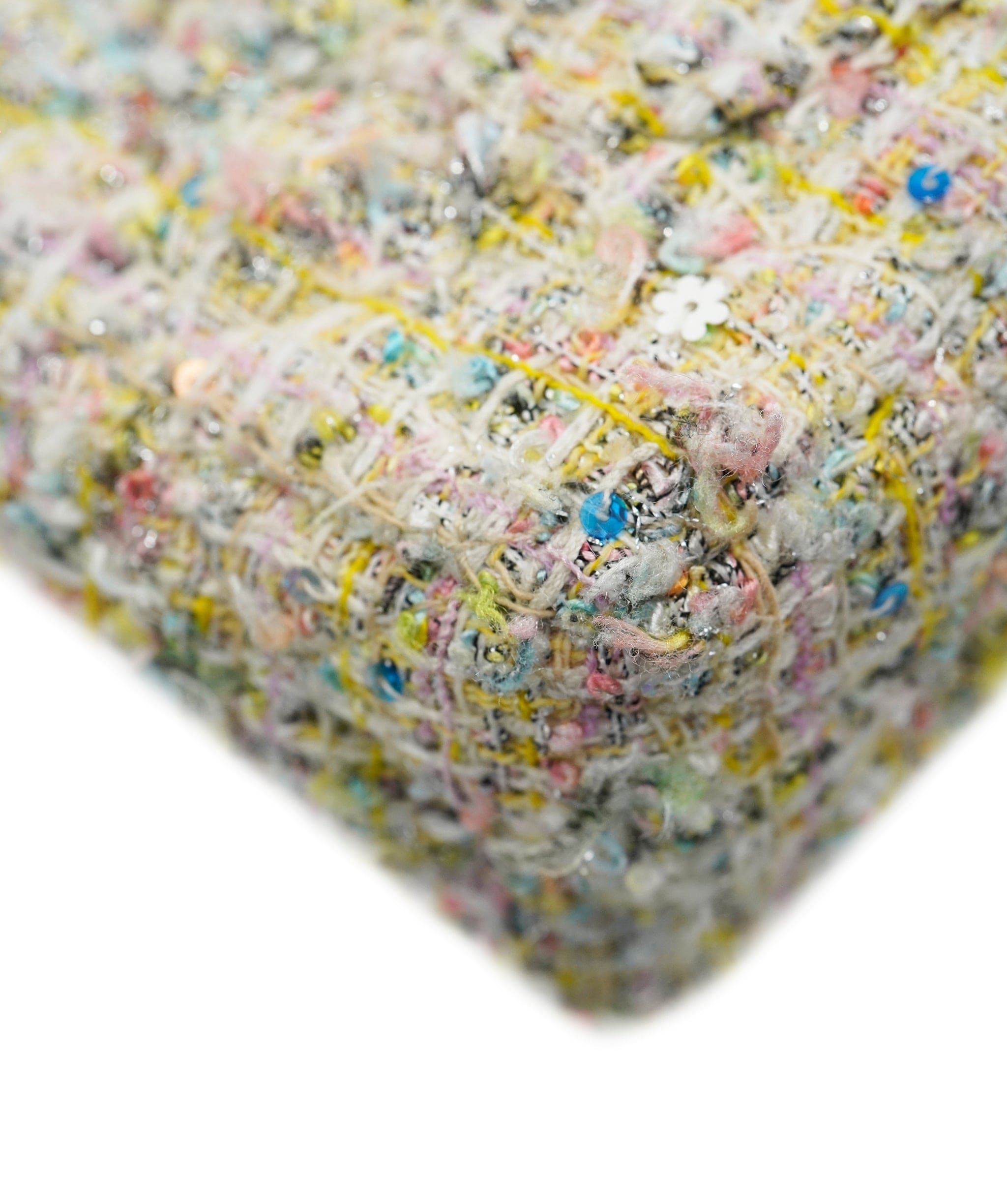 Chanel Chanel Garden Party Tweed Reissue Crossbody ALC2631