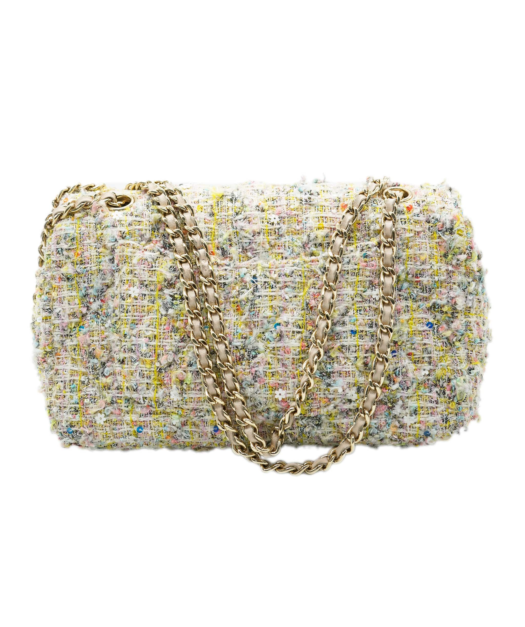 Chanel Chanel Garden Party Tweed Reissue Crossbody ALC2631