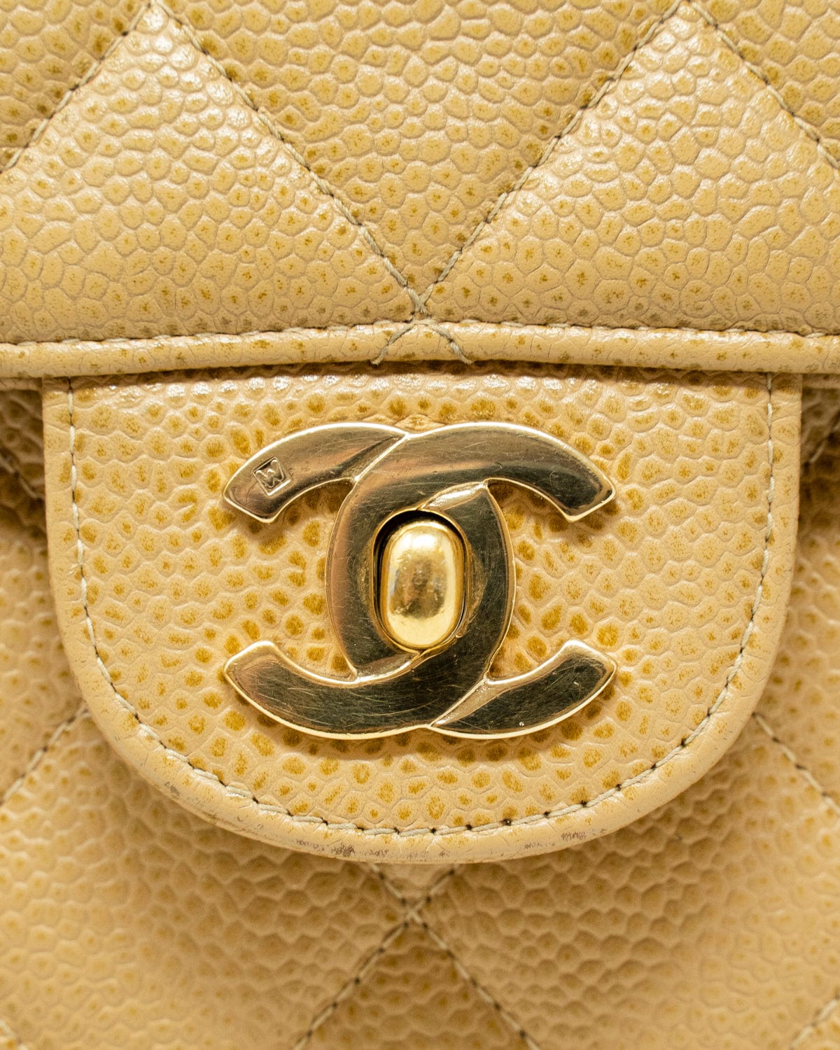 Chanel Chanel jumbo beige caviar single flap bag with GHW ASC6405