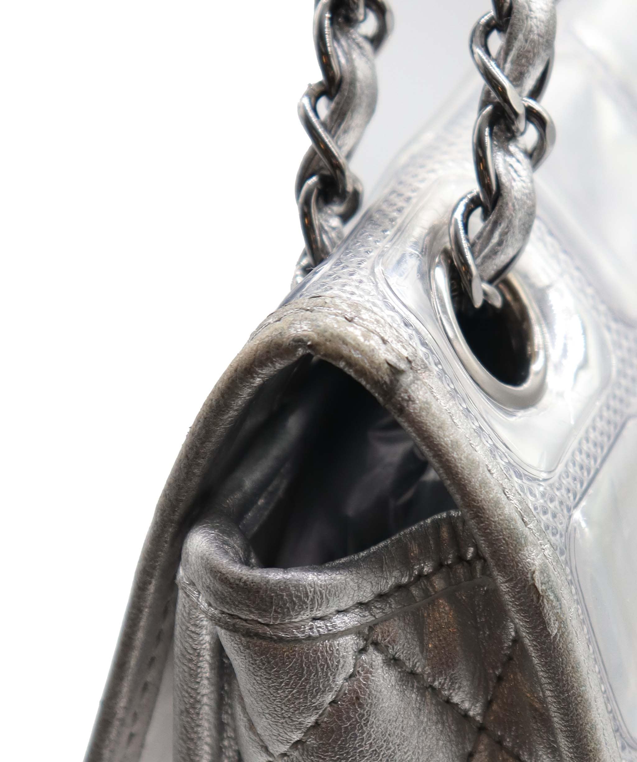 Chanel Chanel Limited Edition Ice Cube Bag AGC3023