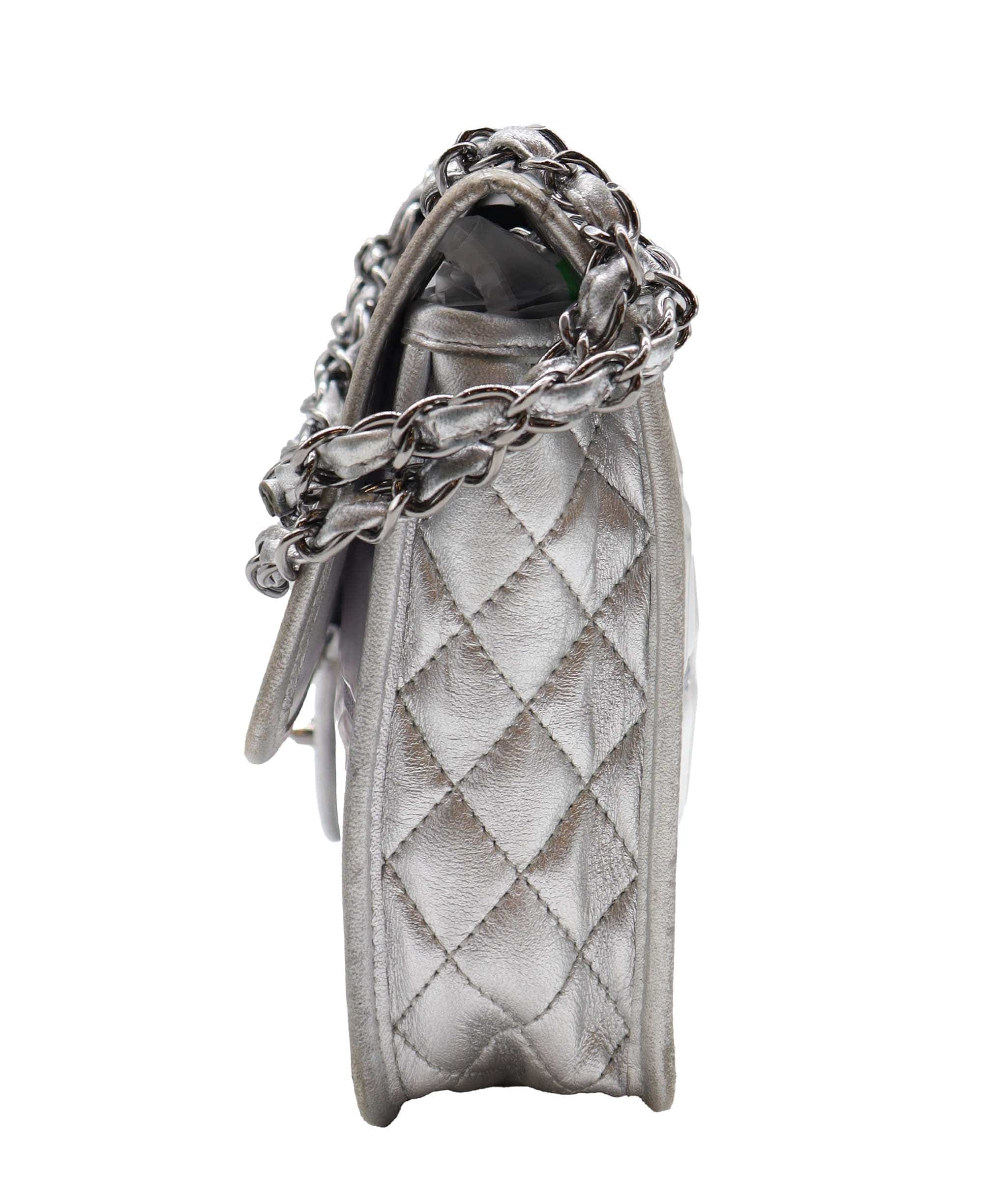 Chanel Chanel Limited Edition Ice Cube Bag AGC3023