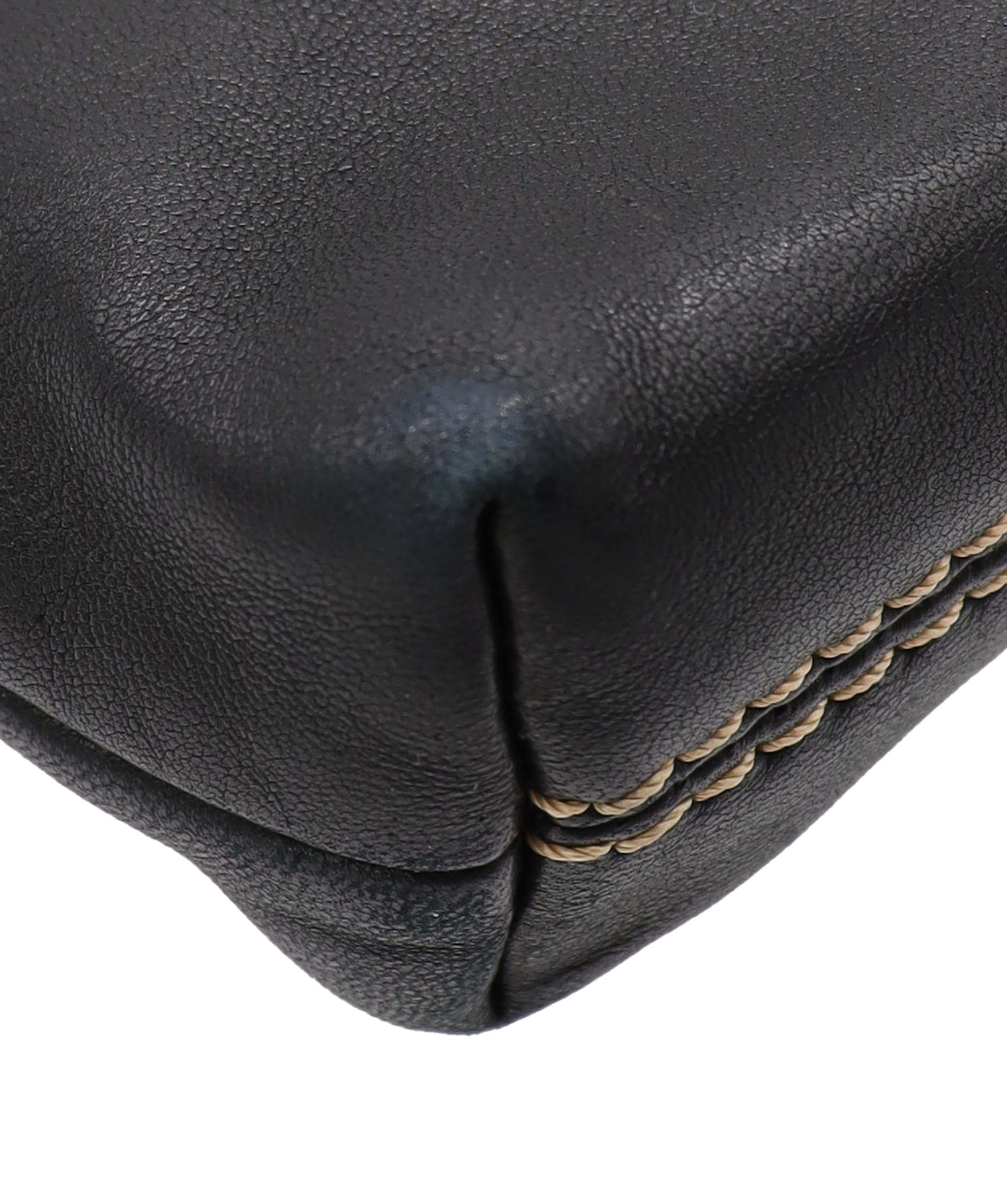 Chanel Chanel Logo Chain Pochette Leather Black DXBS3805