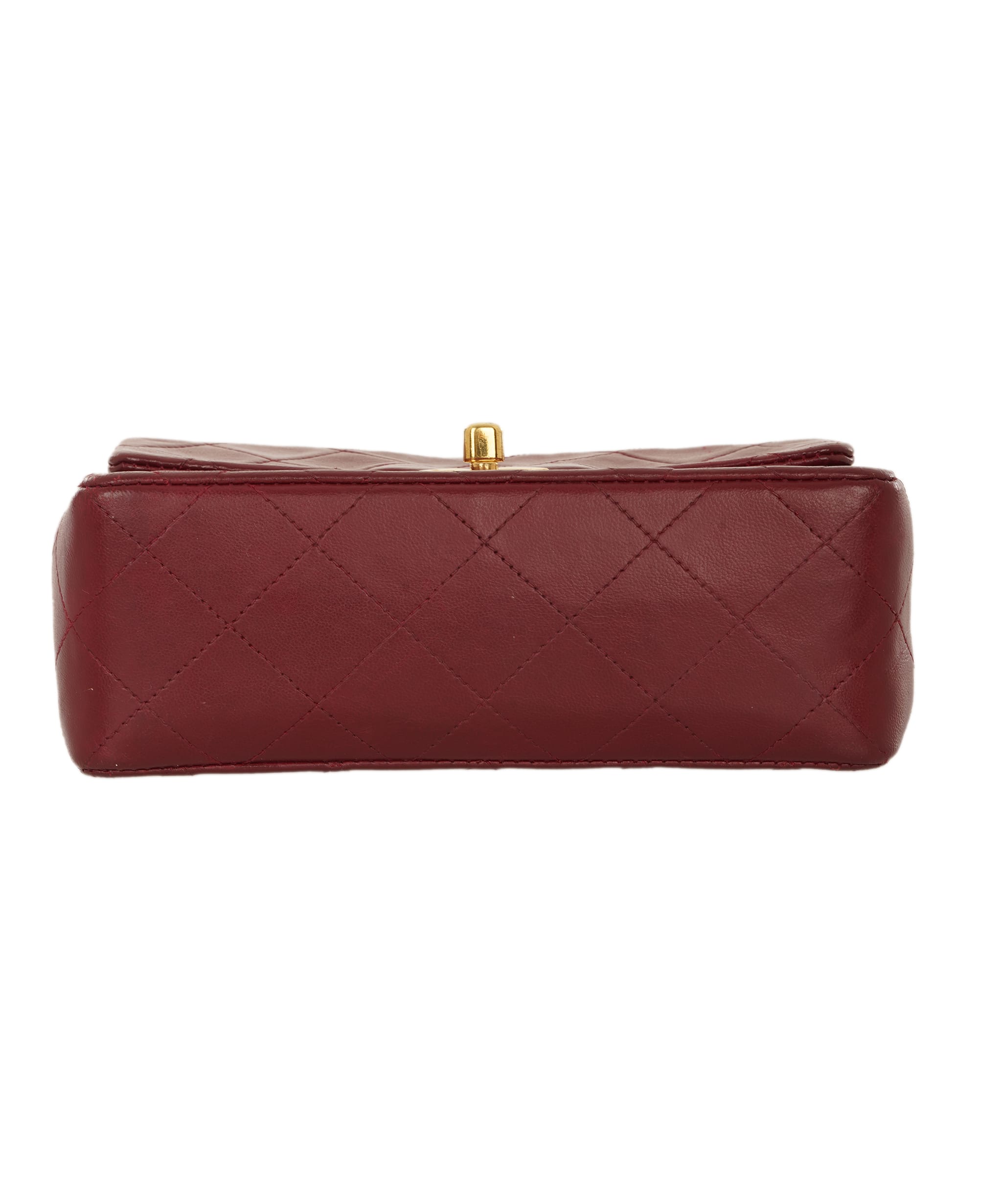 Chanel Chanel Matelassé Lambskin - RED ALC4158
