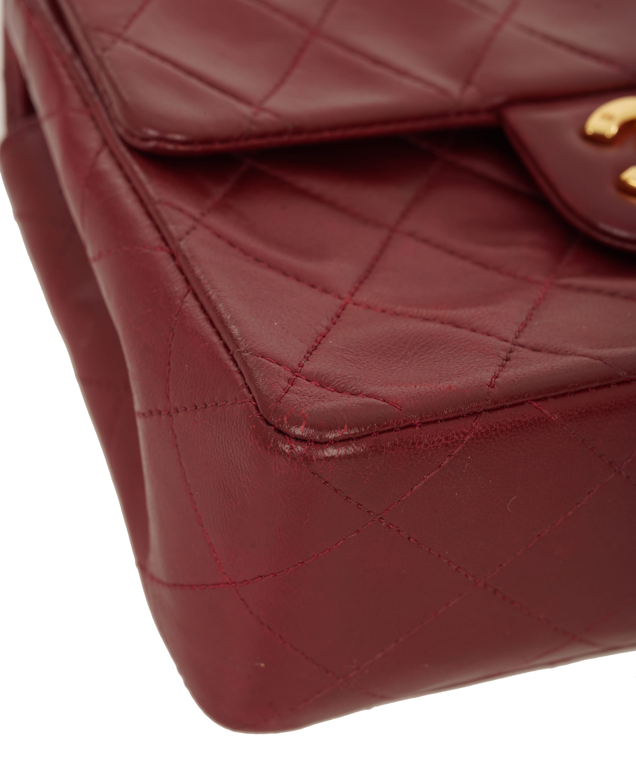 Chanel Chanel Matelassé Lambskin - RED ALC4158