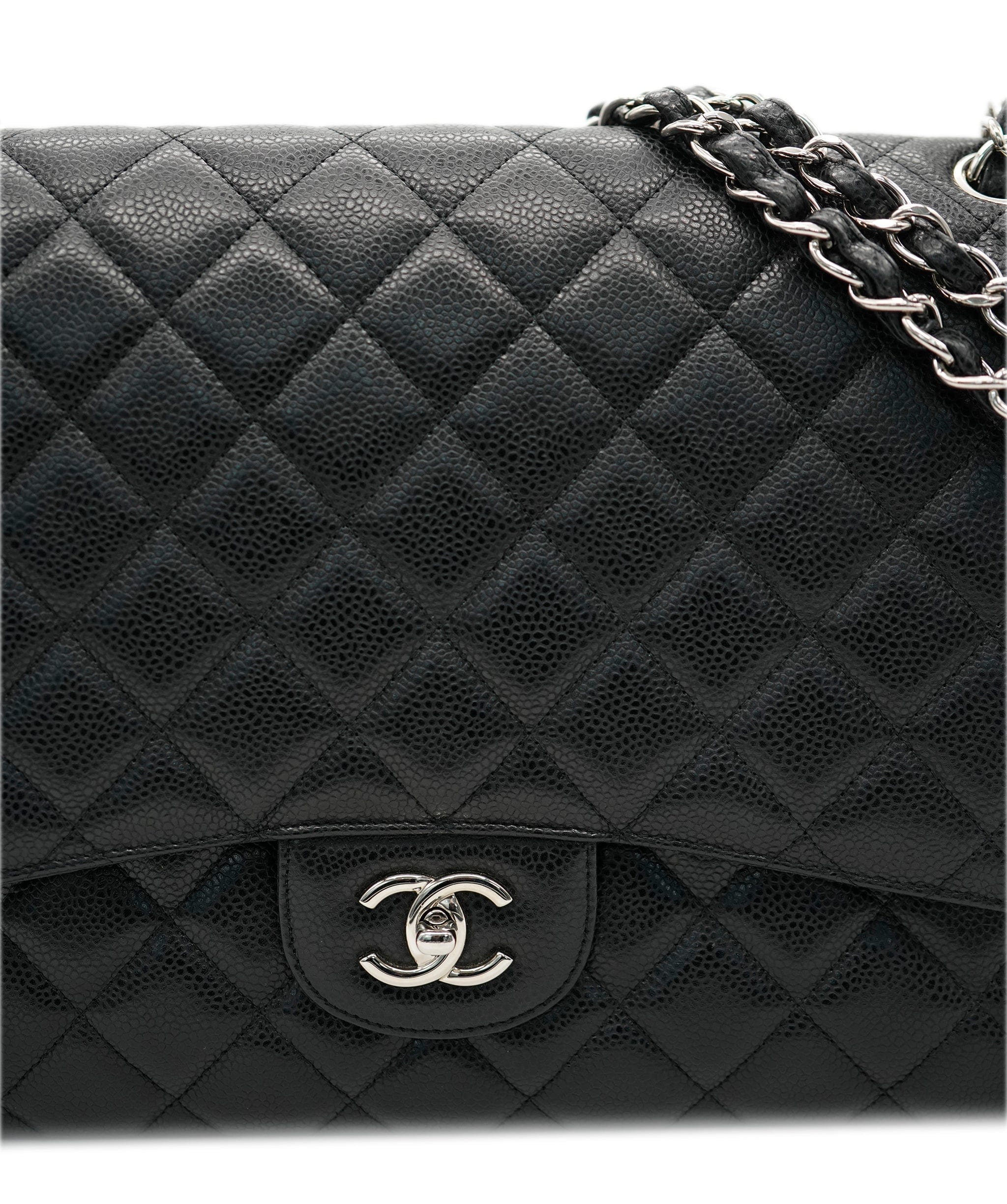 Chanel Chanel Maxi Caviar Shoulder Bag ALC1767