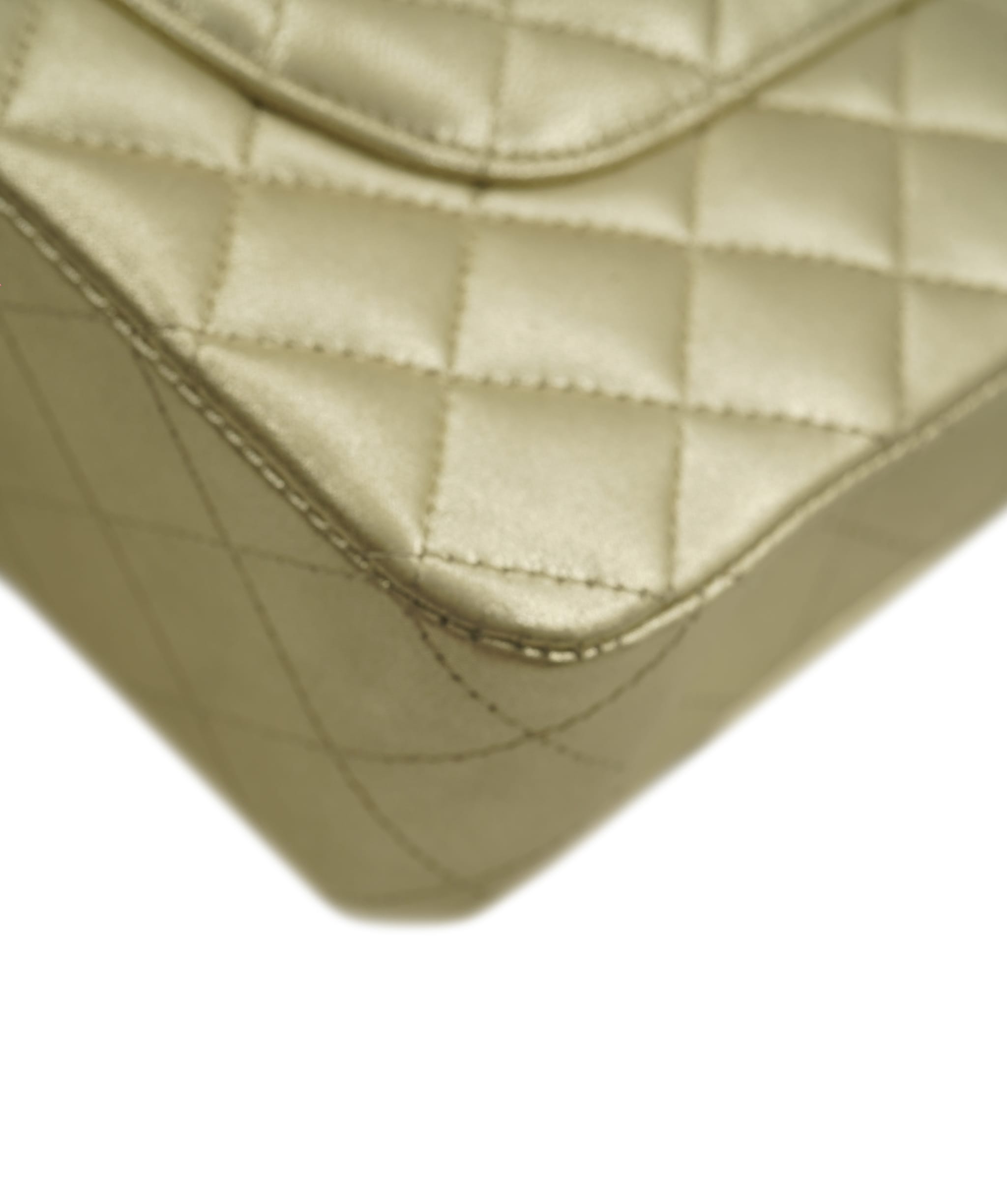 Chanel Chanel medium classic flap gold AKC0762