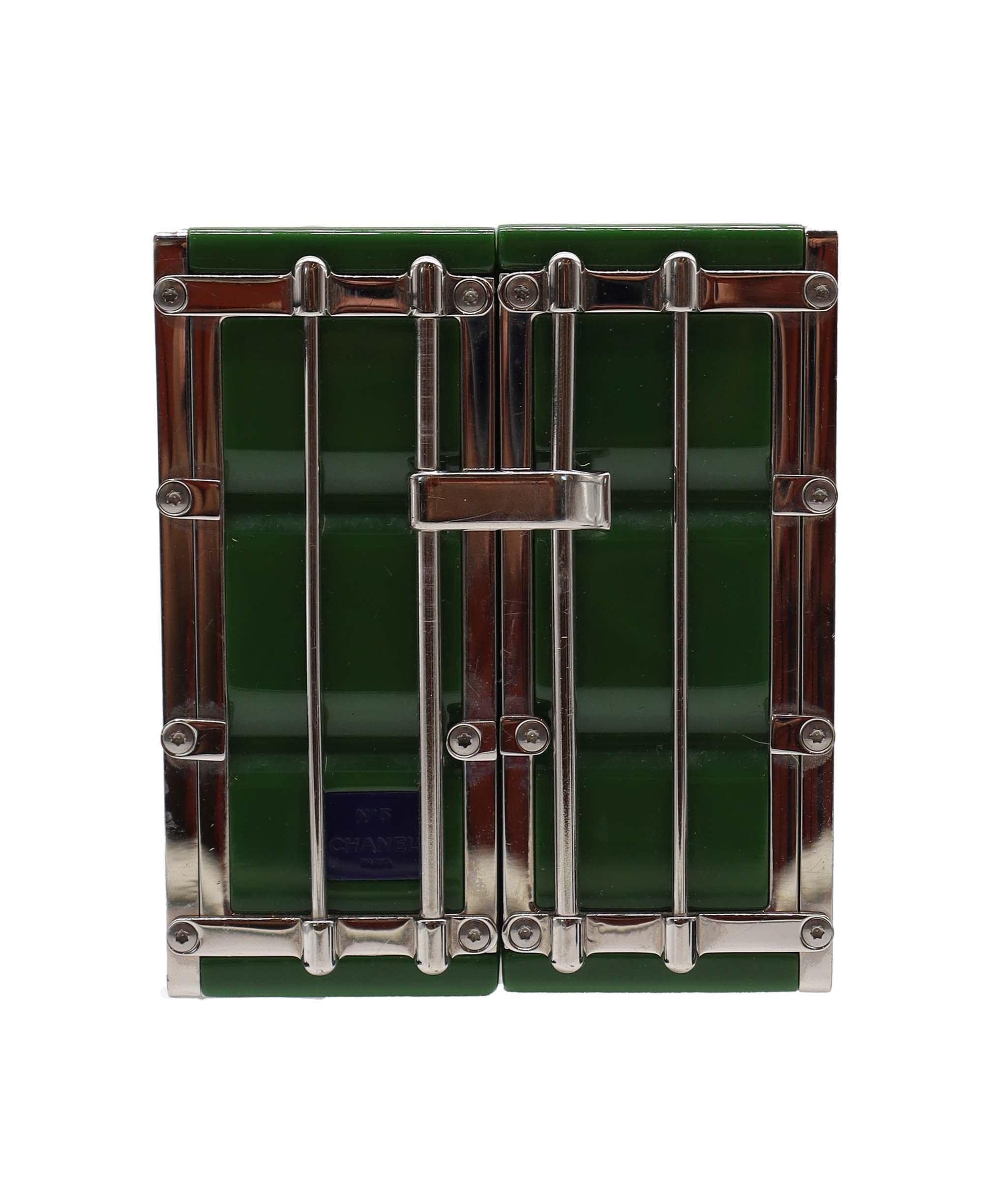 Chanel Chanel Métiers d’Art Handbag DXBS3525