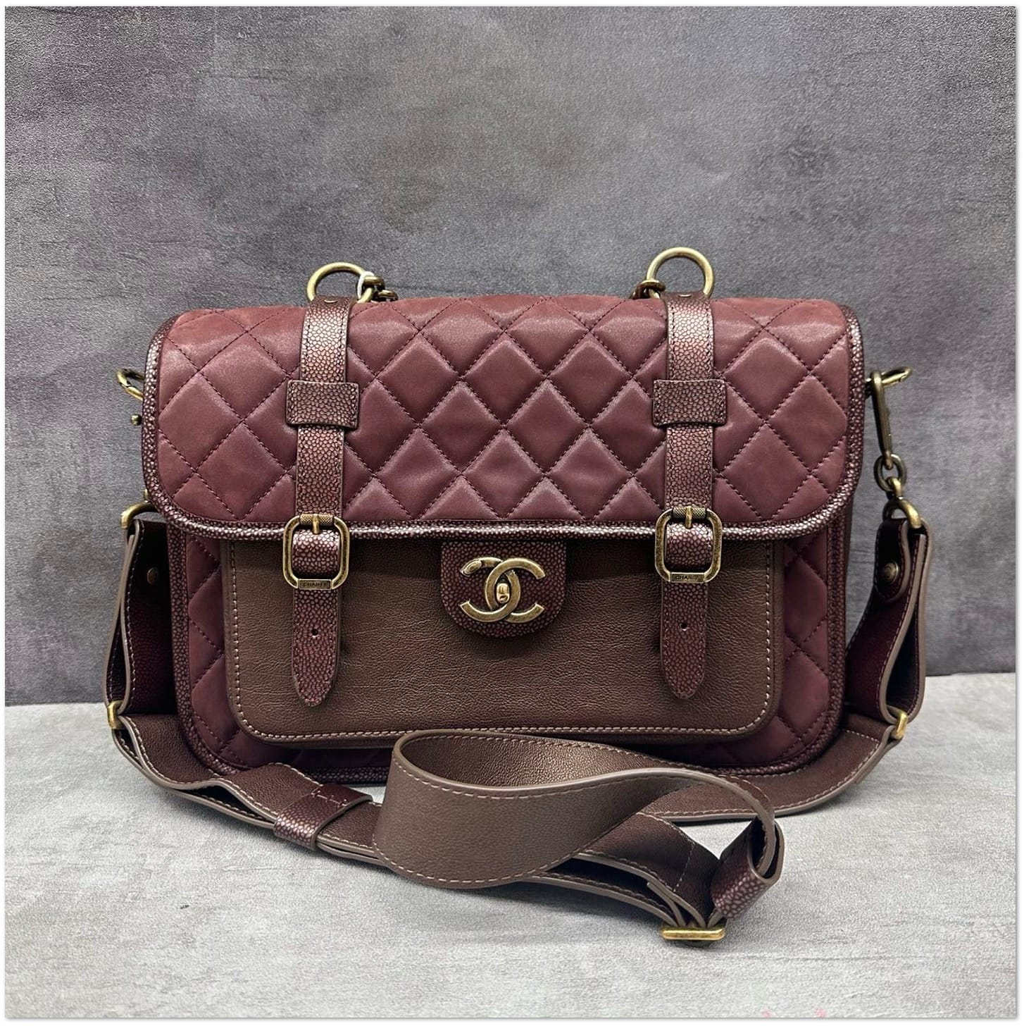 Chanel Chanel Mixed Fibers and Caviar Messenger Bag with Aged Gold Hardware C19498416111