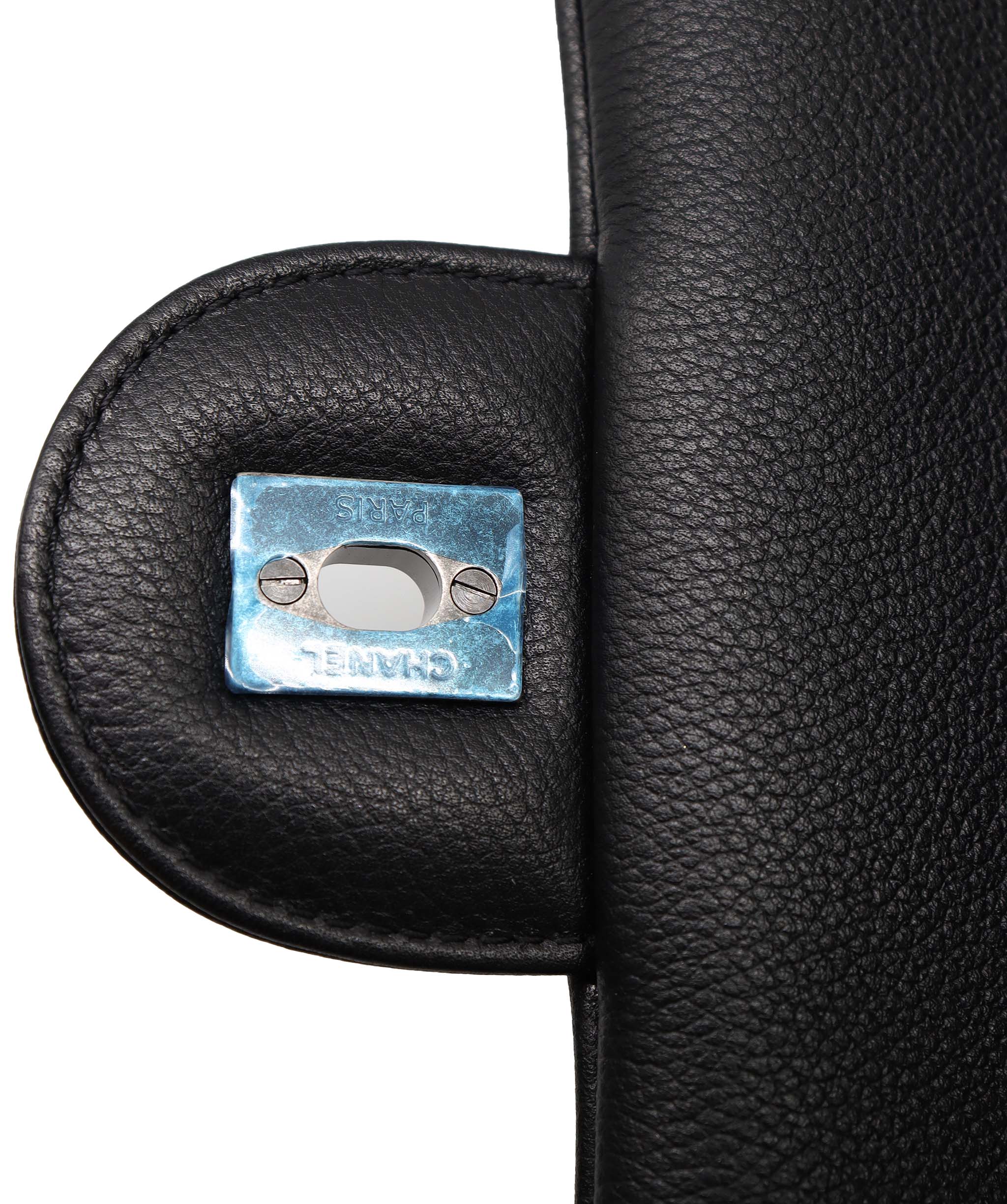 Chanel CHANEL QUILTED LEATHER LARGE BLACK CAVIAR CASUAL ROCK FLAP BAG RJC4442