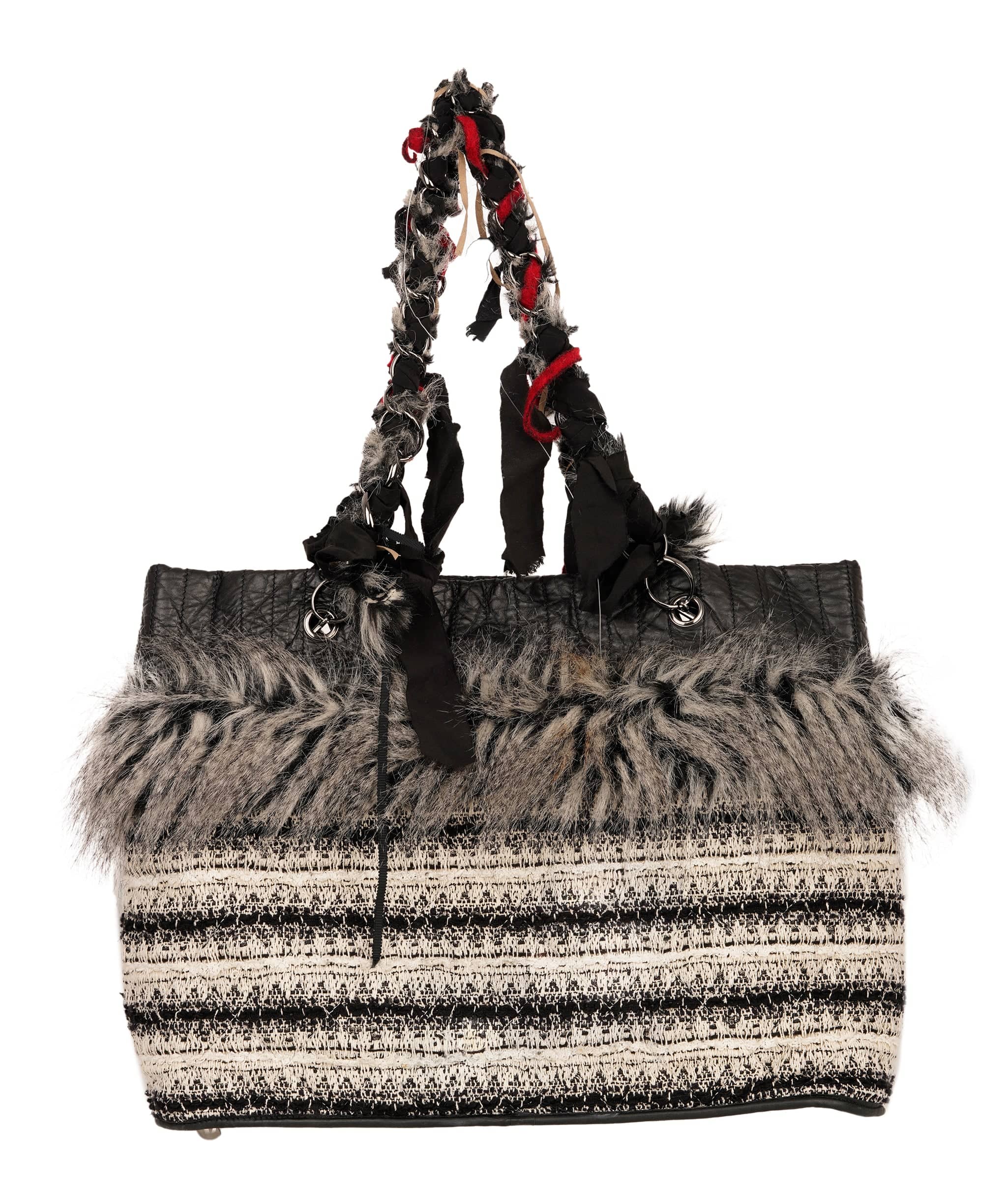 Chanel Chanel tote fur arctic FW2010 bag - APC0031