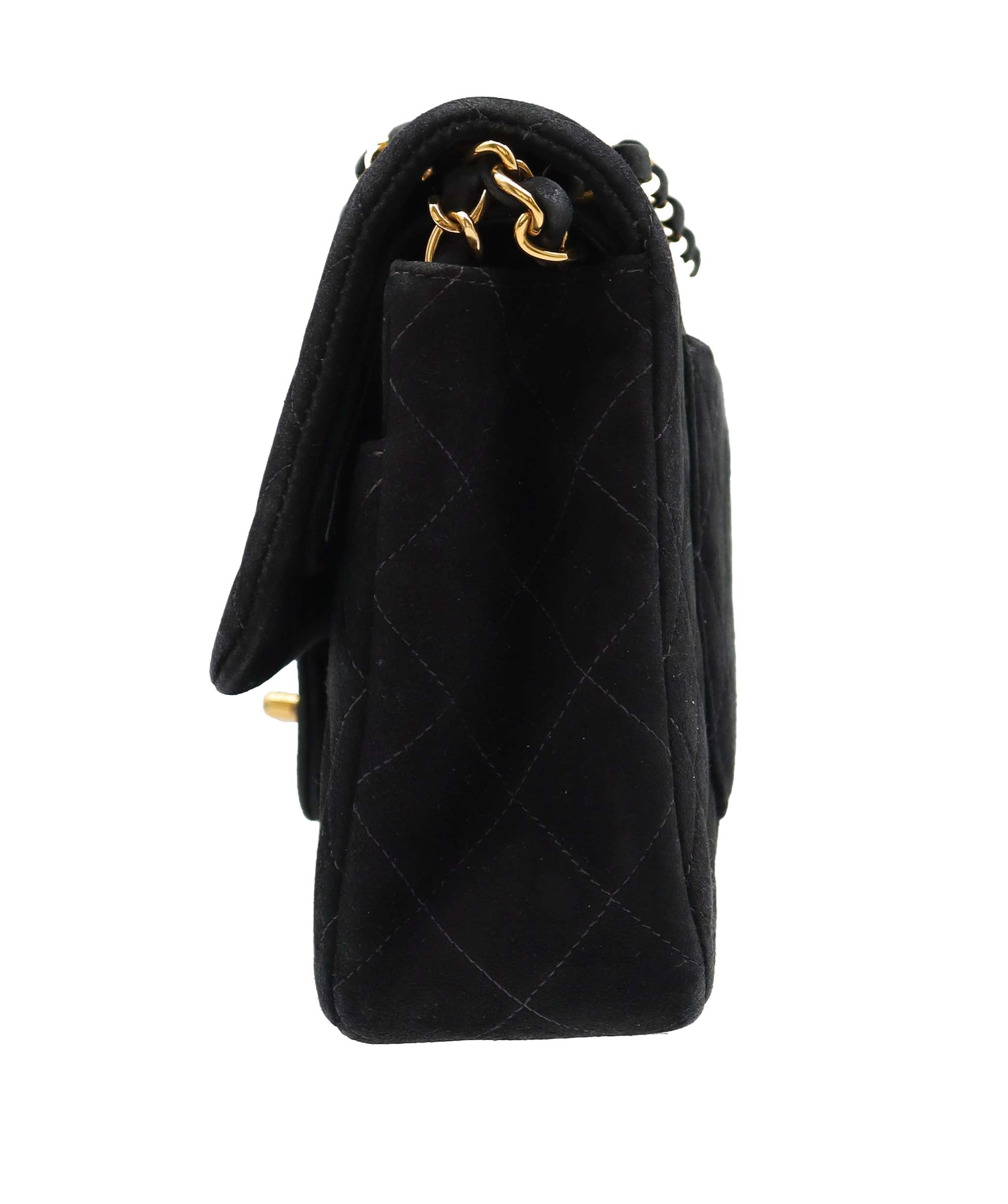 Chanel CHANEL VINTAGE CLASSIC FLAP MEDIUM CHAIN SHOULDER BAG BLACK SUEDE DXBS3462