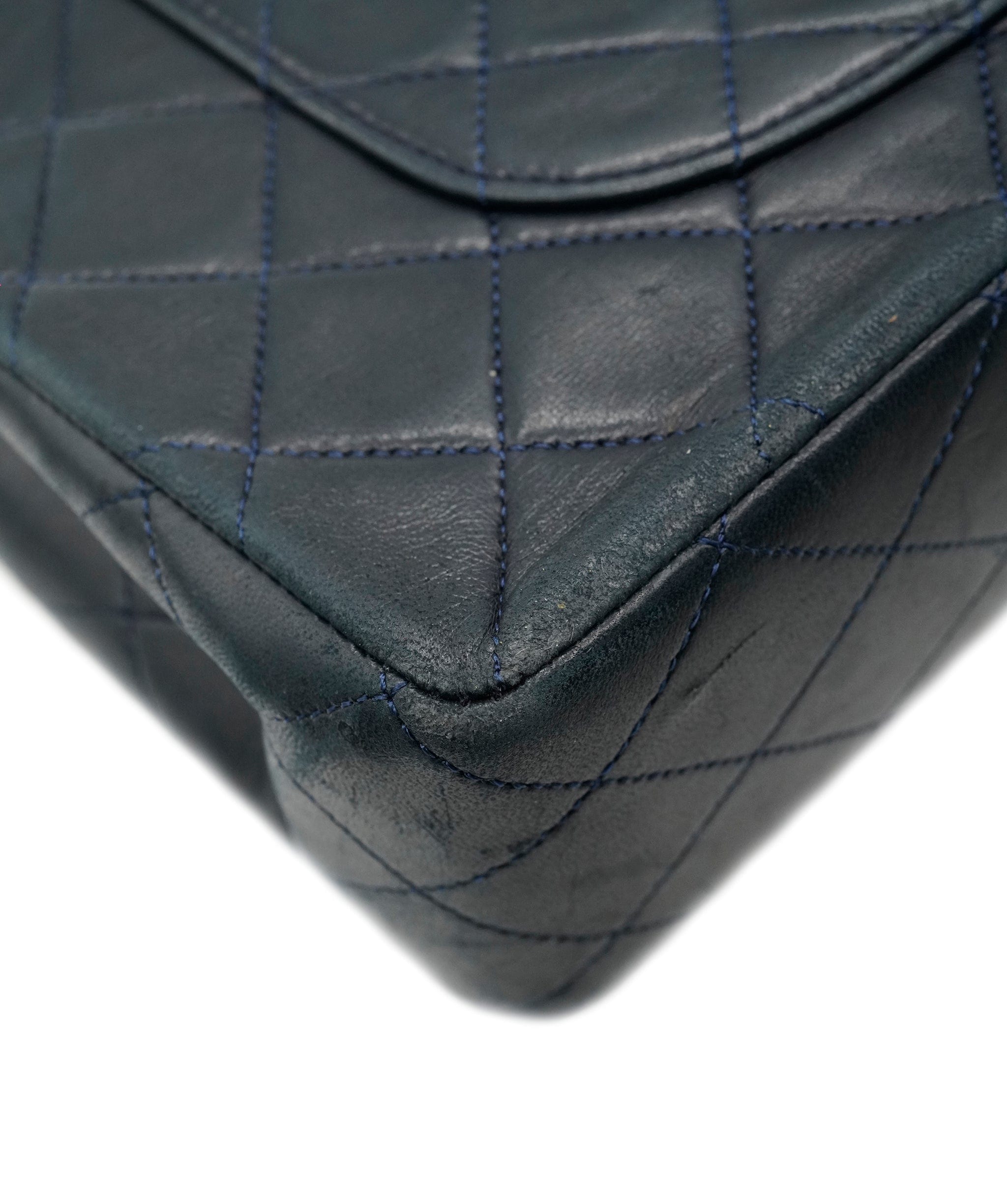 Chanel Chanel Vintage Navy Lambskin Medium Double Flap GHW Crossbody Bag ALC2308