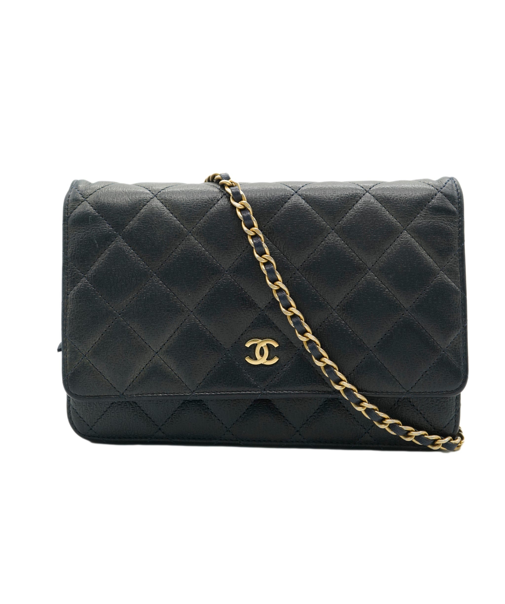 Chanel Chanel Wallet On Chain With Embossed CHANEL Logo GHW ALC2609