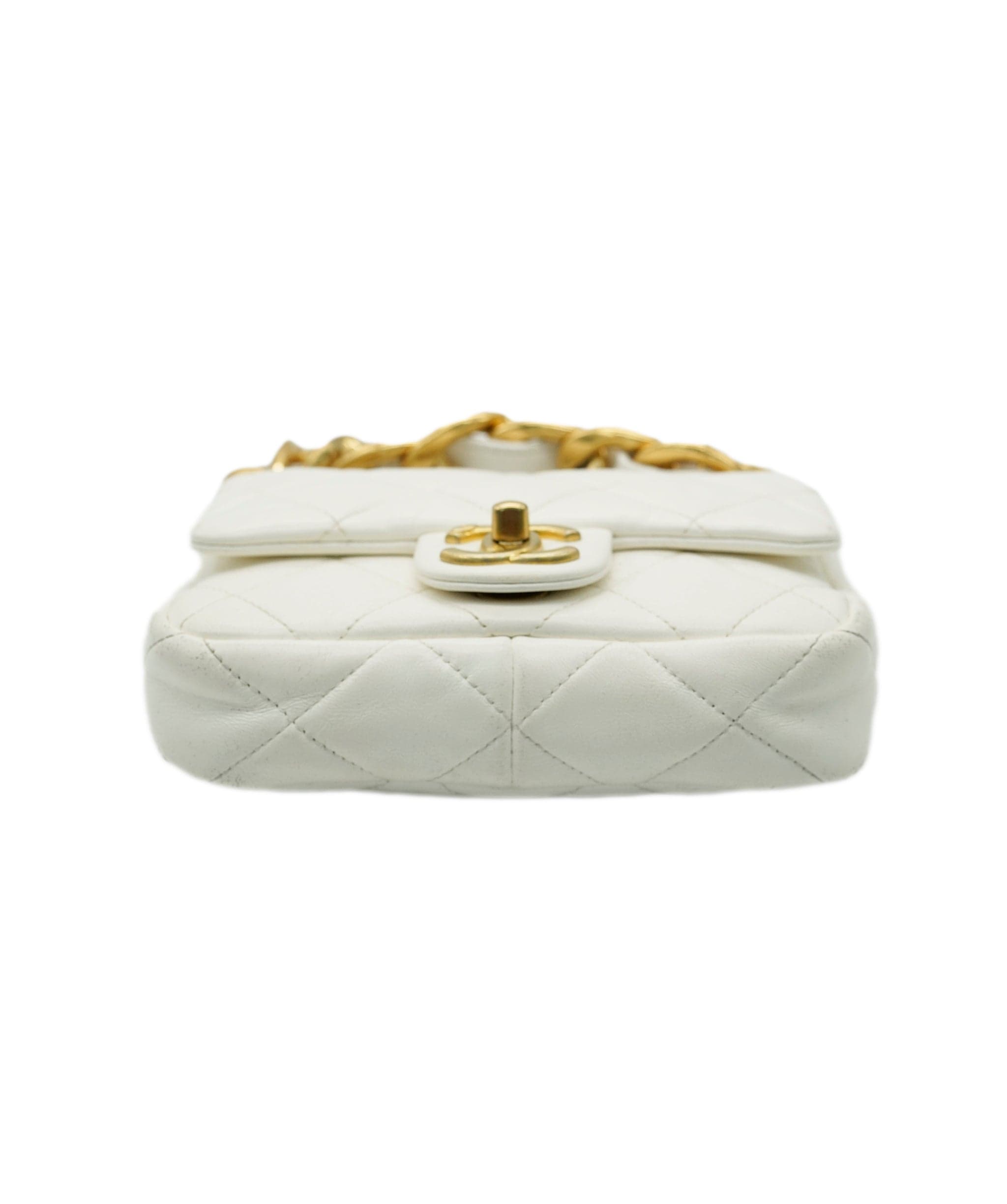 Chanel Chanel white funky town bag mini 22S AGL2554