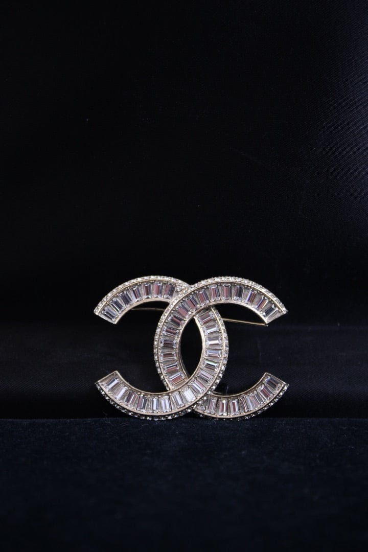 Chanel Chanel CC Crystal Brooch Gold Tone