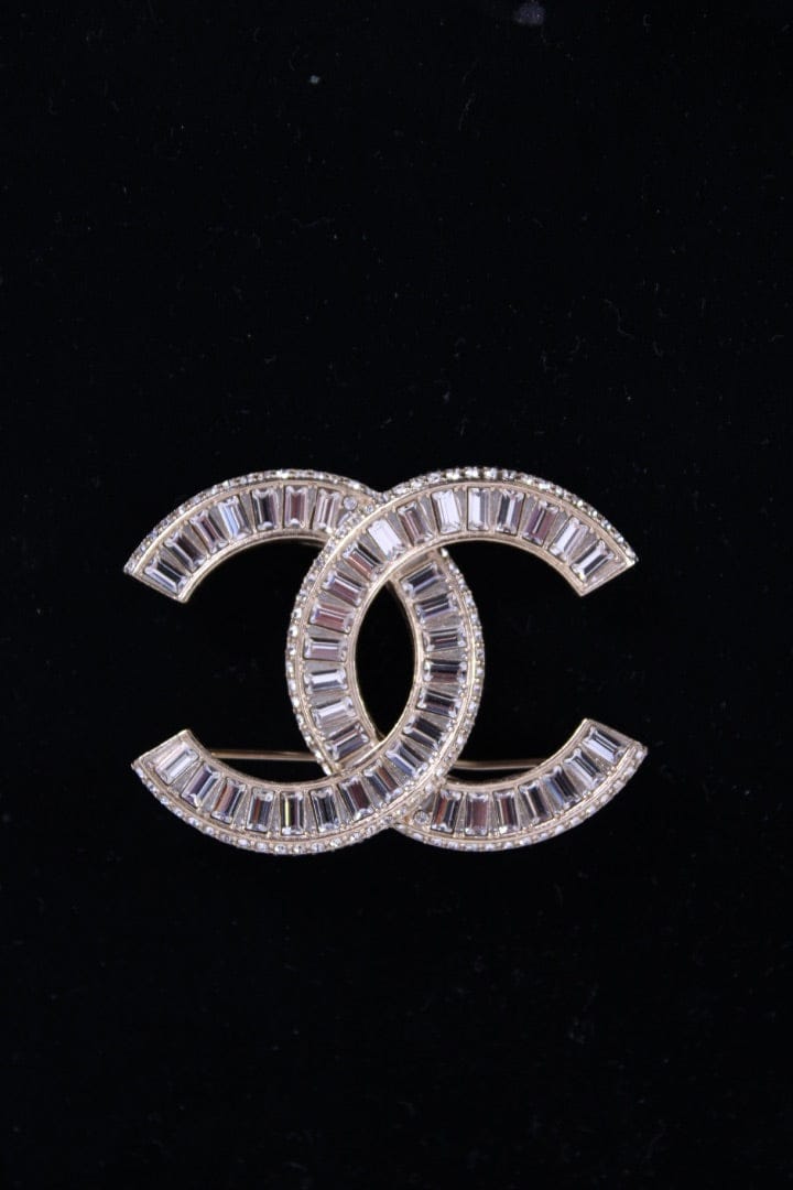 Chanel Chanel CC Crystal Brooch Gold Tone