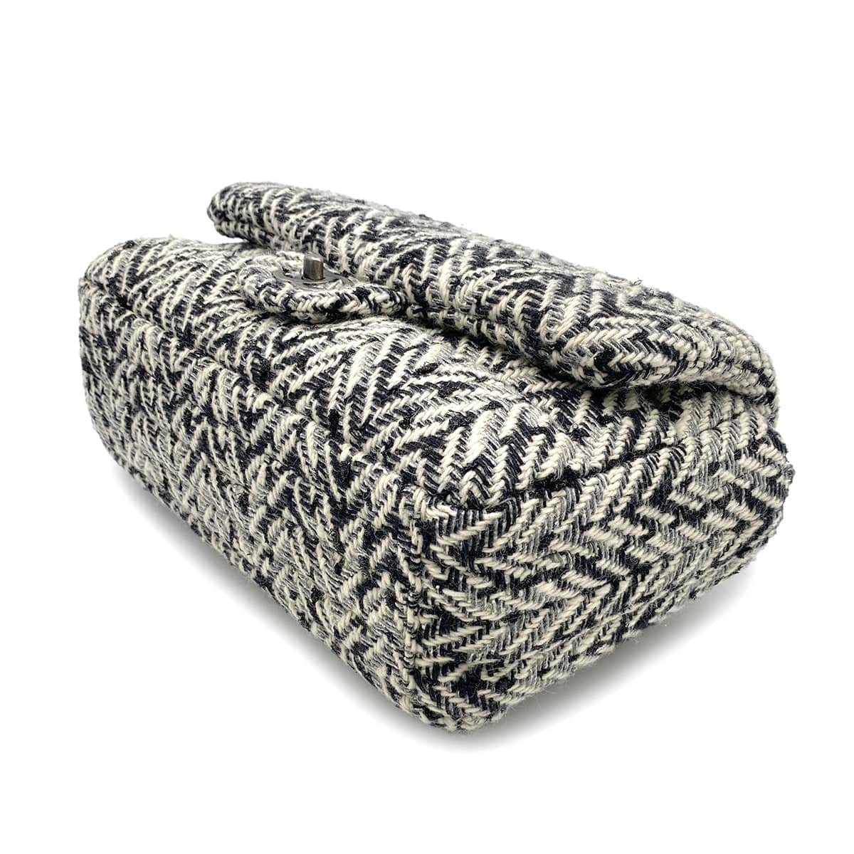 Chanel CHANEL CHAIN SHOULDER BAG BLACK WHITE TWEED 90268081