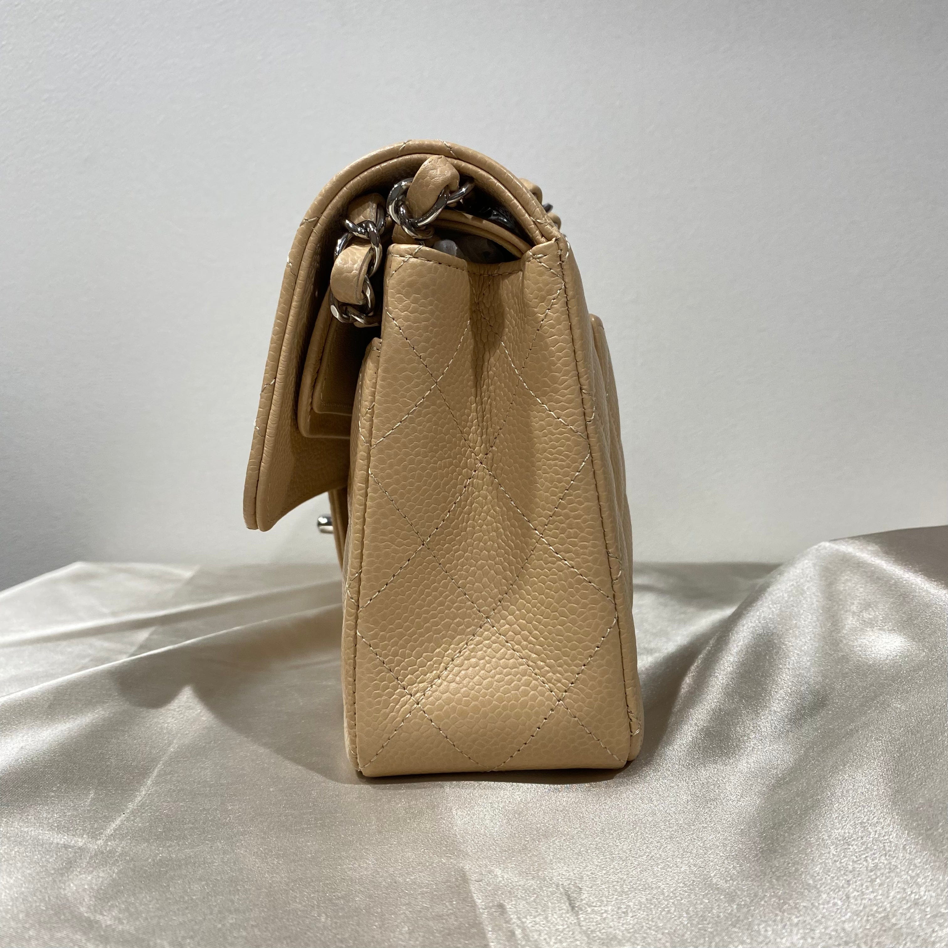 Chanel Chanel Classic Flap Small Beige Caviar SHW (MC) 90206386