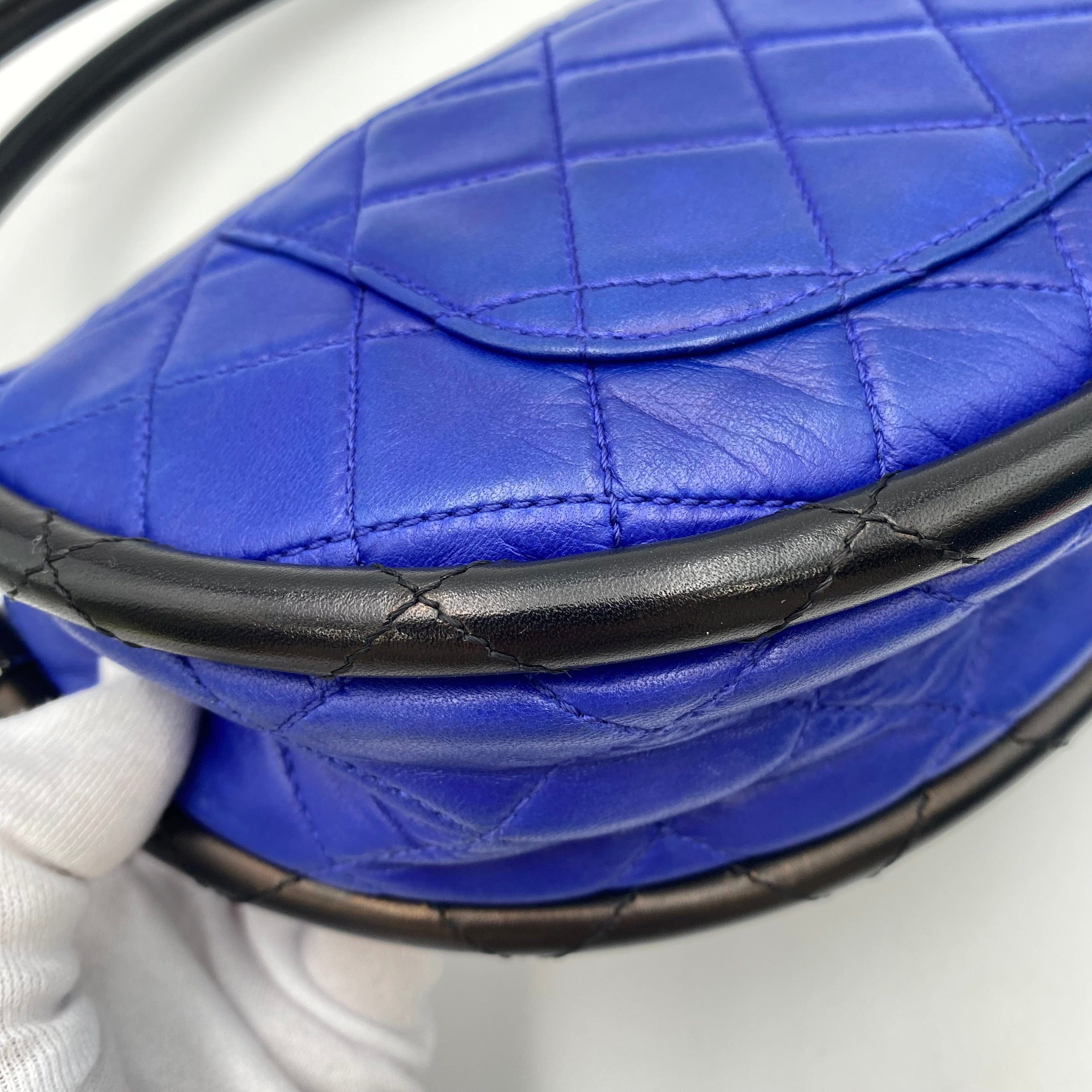 Chanel CHANEL HULA HOOP CROSS HAND BAG BLUE BLACK LAMB SKIN 90223218