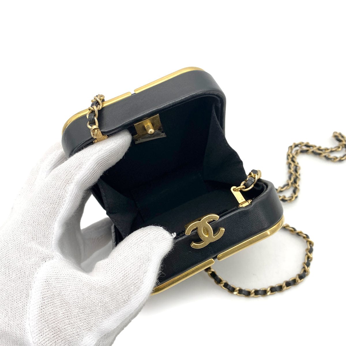 chanel CHANEL METAL PANEL CLUTCH CHAIN SHOULDER BAG GOLD BLACK LAMB SKIN 90261192