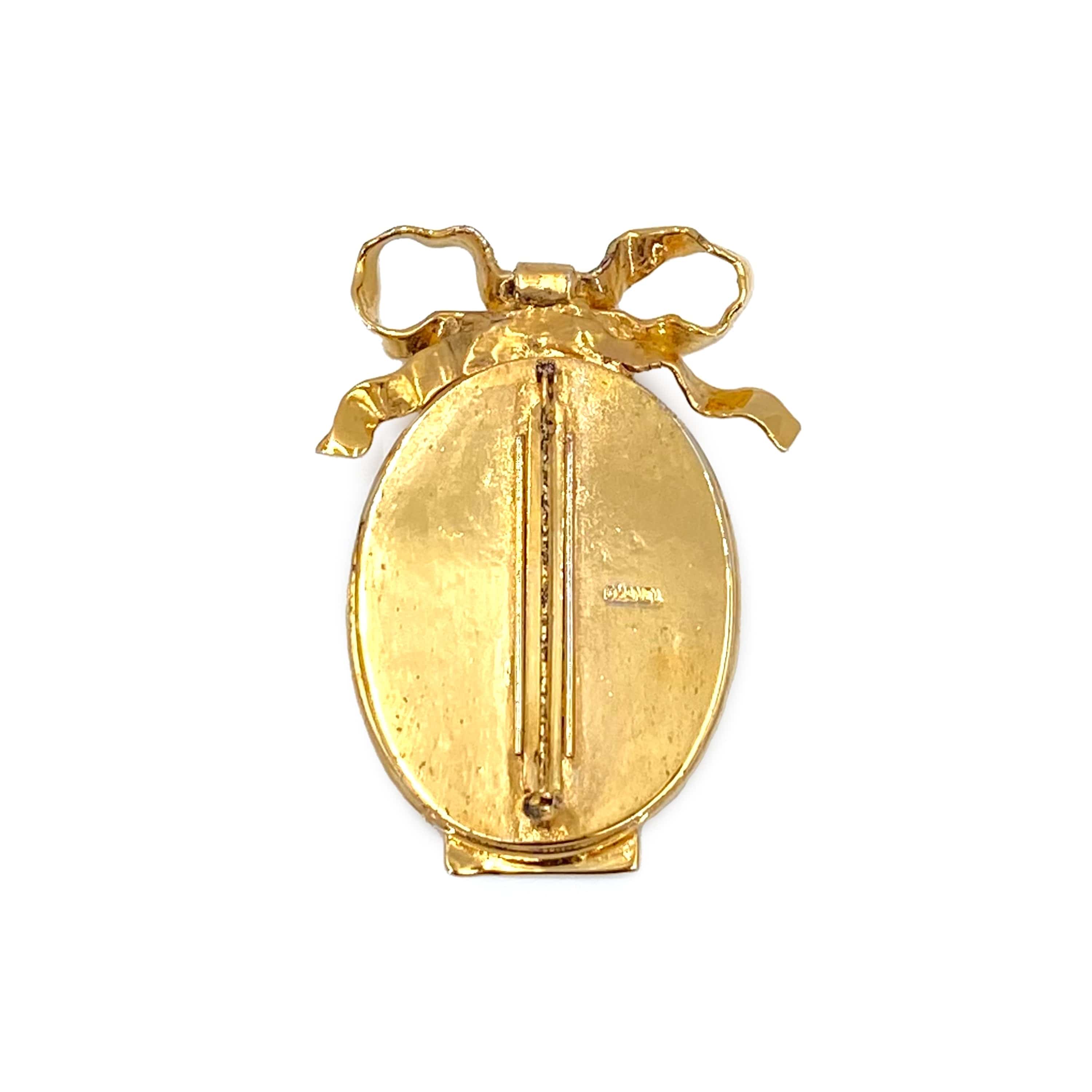 Chanel CHANEL VINTAGE BROACH CAMEO MADEMOISSELE ACCESSORY 90240969