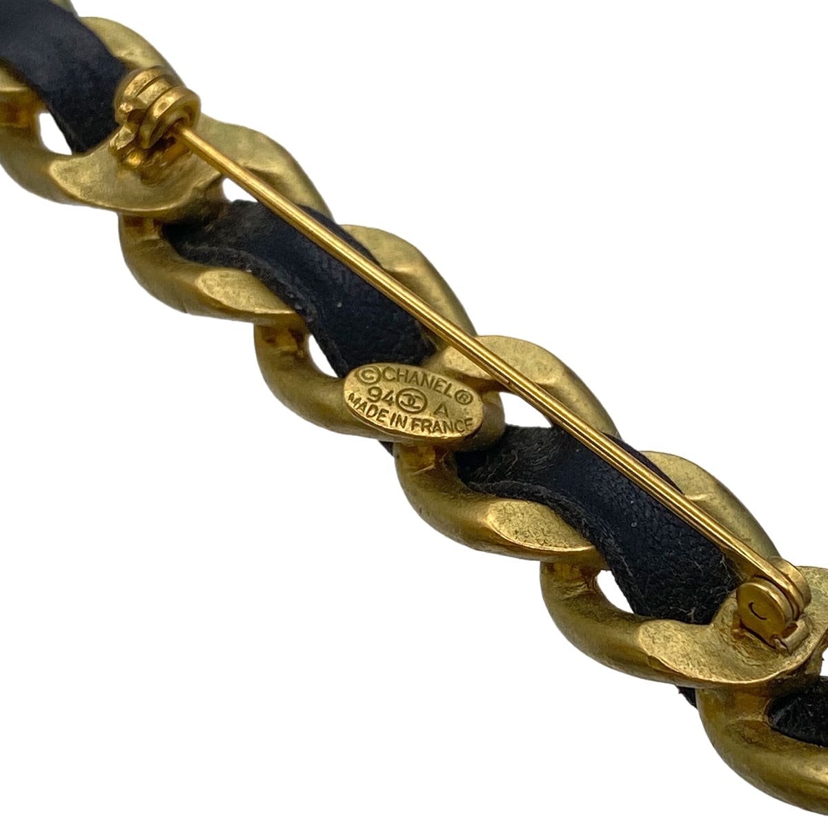 CHANEL CHANEL VINTAGE BROOCH COCOMARK MEDAL FAUX PEARL ACCESSORY 94A 90270384