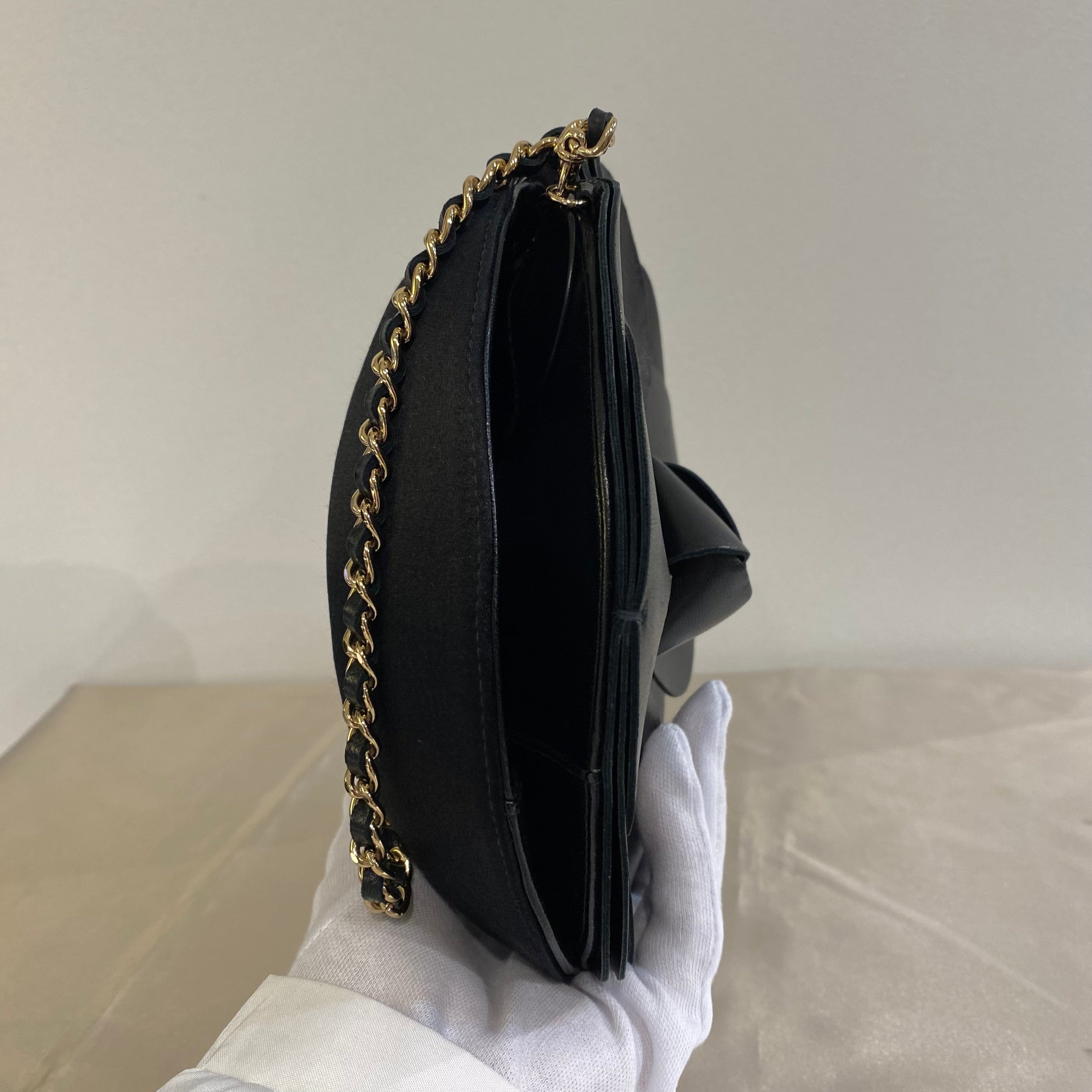 Chanel CHANEL VINTAGE CAMELLIA FLOWER CHAIN SHOULDER BAG BLACK LAMB SKIN SATIN 90199296