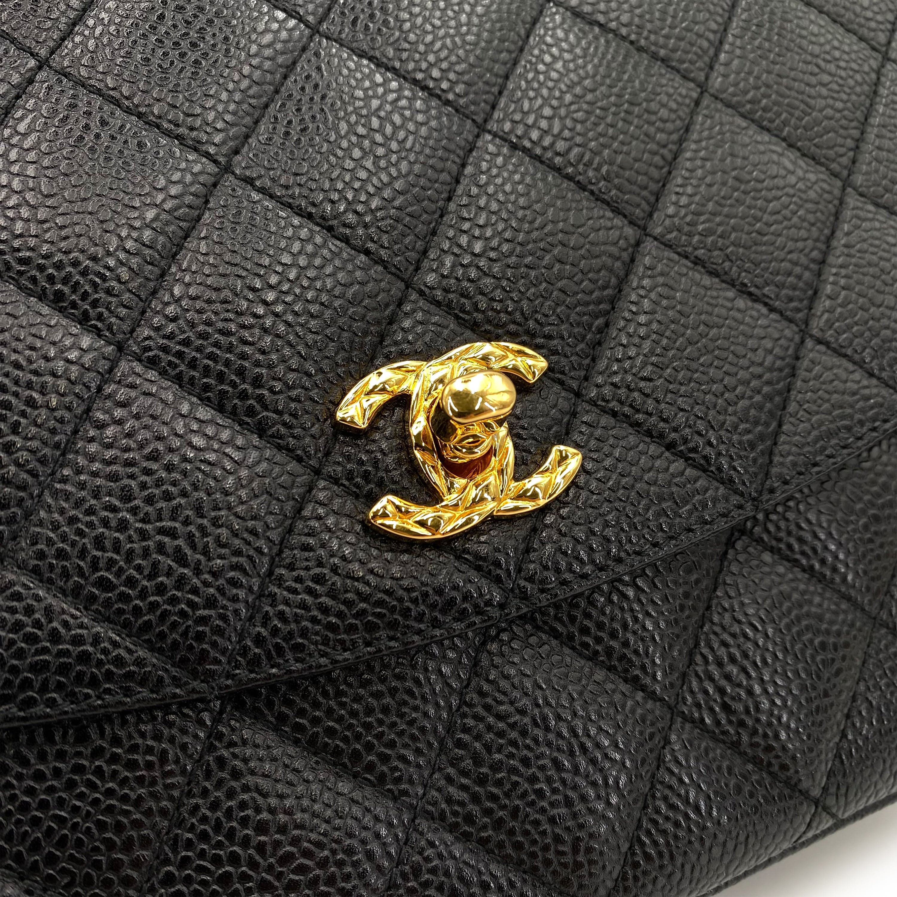 Chanel Chanel Vintage Camera Bag CC Turnlock Black Caviar #2 90242118