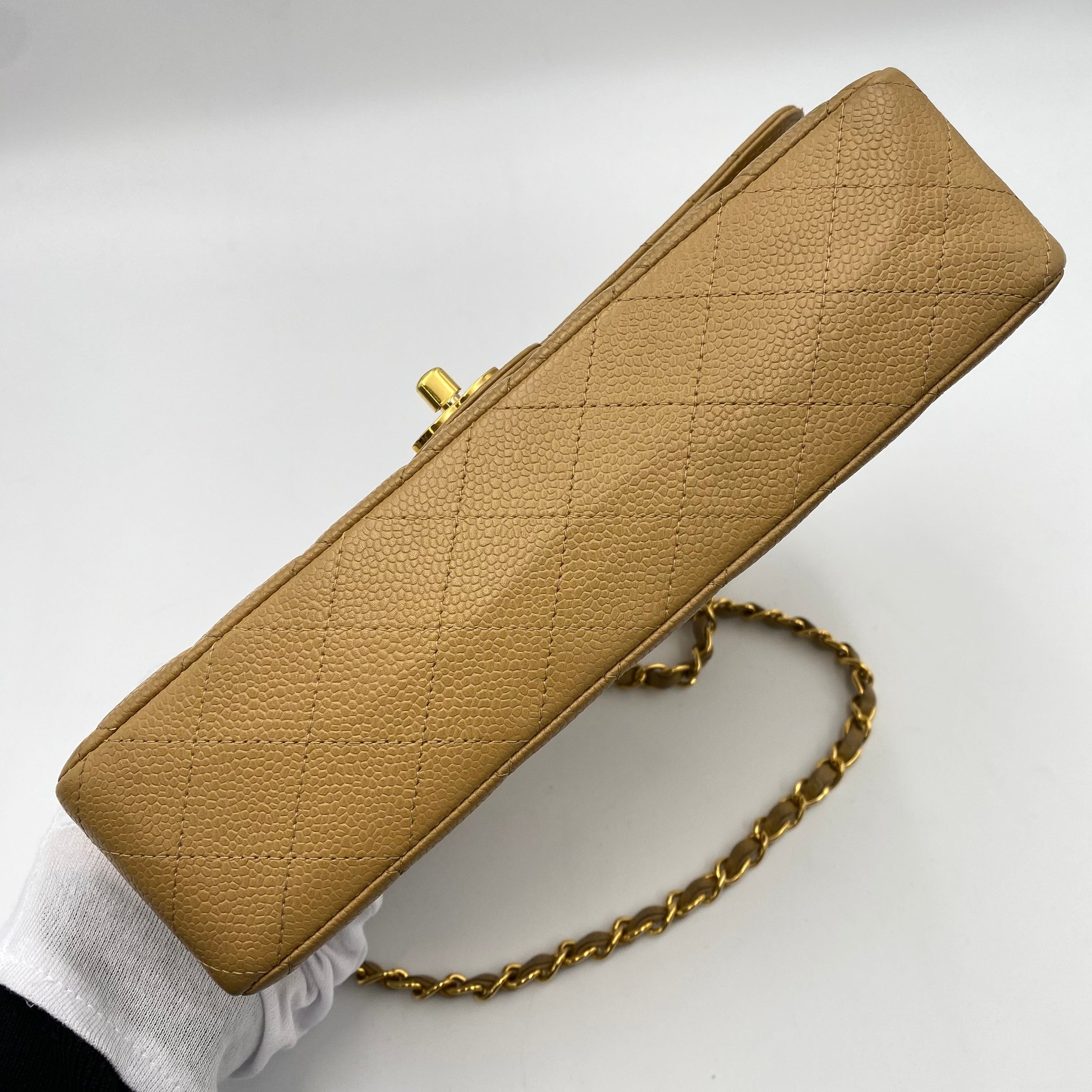 Chanel Chanel Vintage Classic Flap Medium Beige Caviar GHW #6 90202042