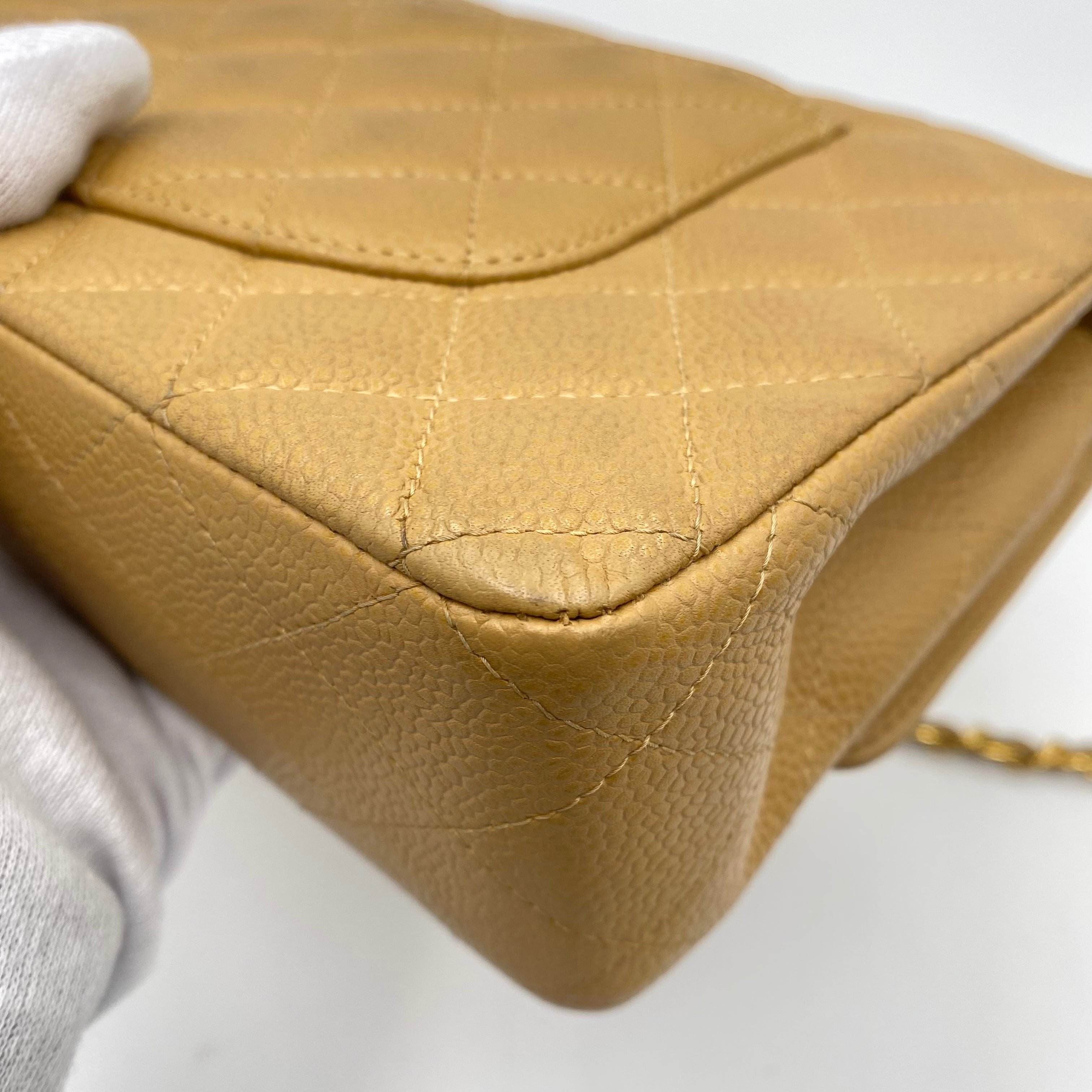 Chanel Chanel Vintage Classic Flap Medium Beige Caviar GHW #6 90202042