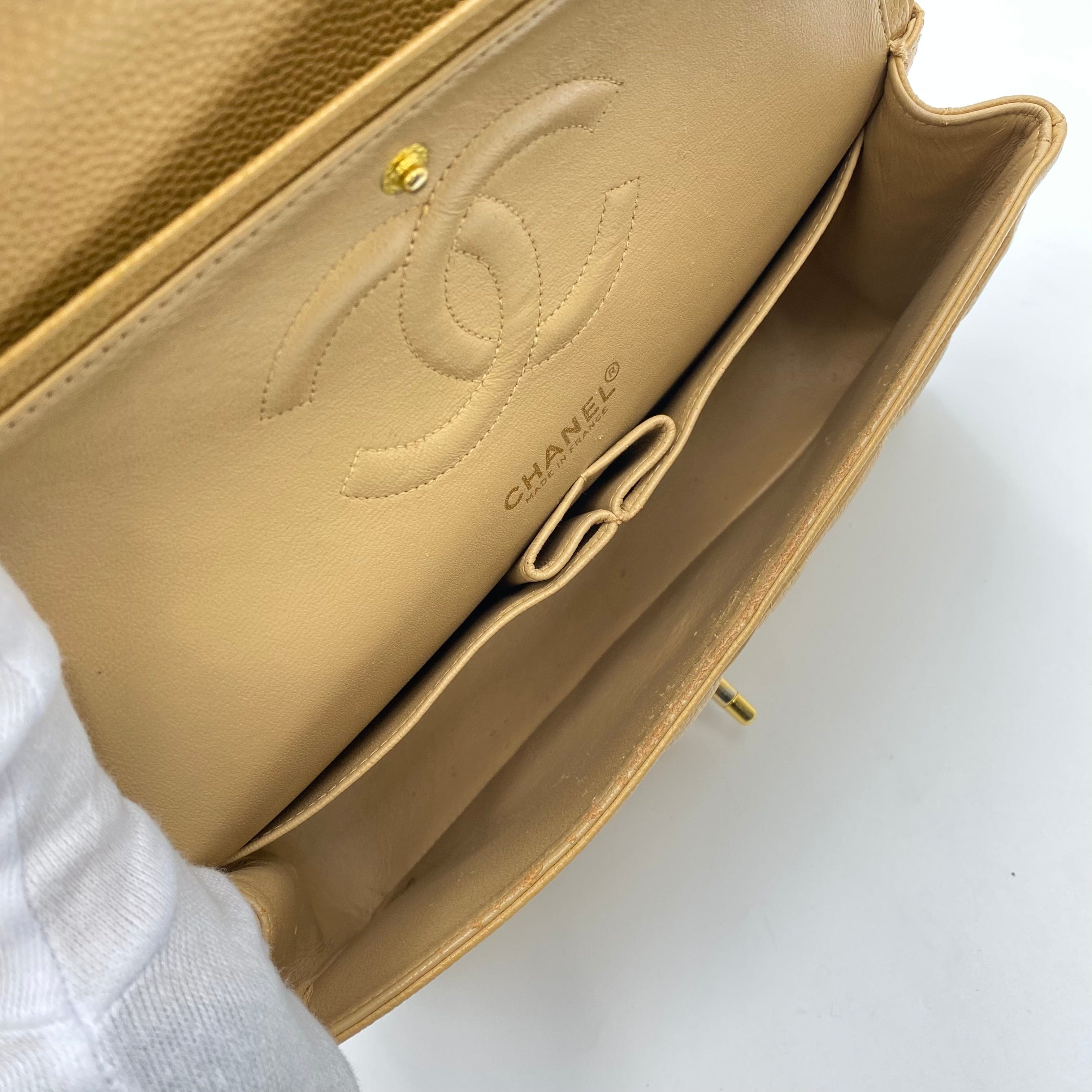 Chanel Chanel Vintage Classic Flap Medium Beige Caviar GHW #6 90202042